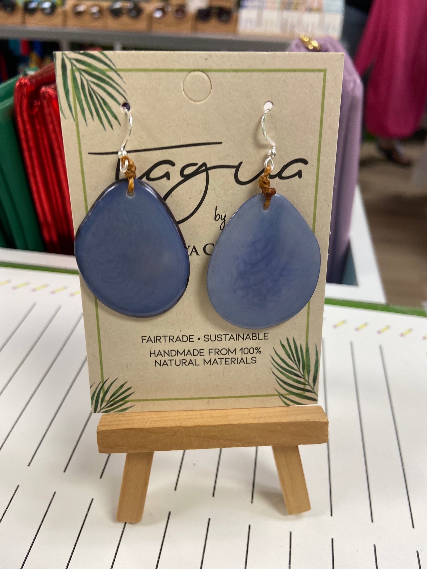 Tagua Amigas Earring