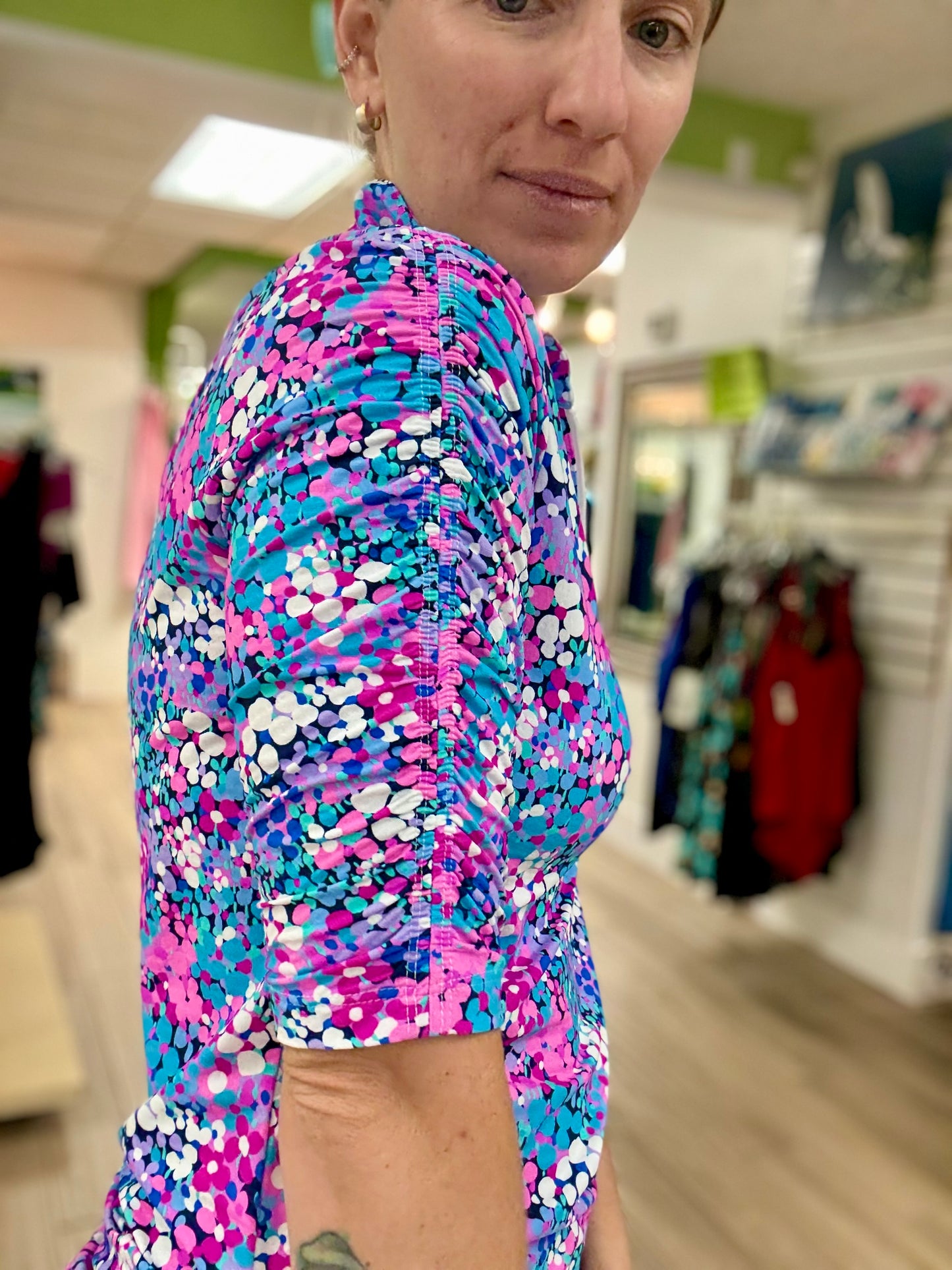 Ibkul 41000 UPF Ruched Arm Print Top