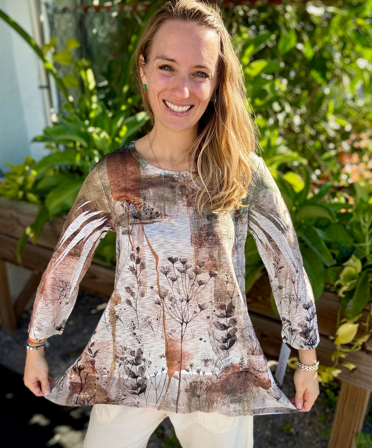 Jess & Jane Chiffon Hem Top