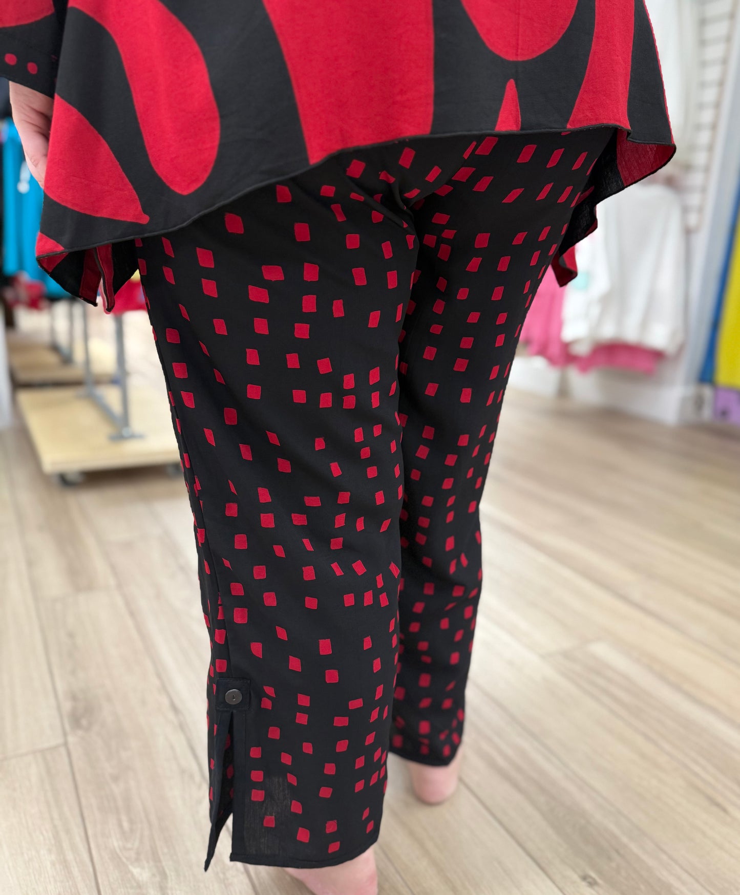 Iguana BB Side Button Pant