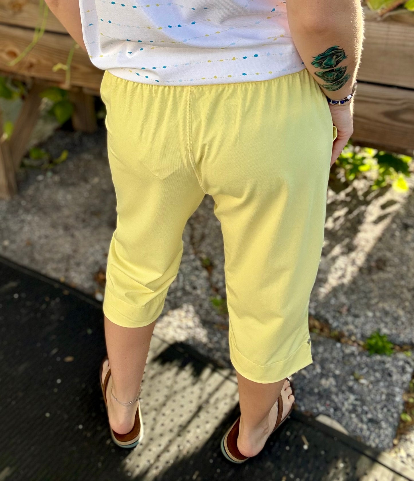 Inspired by Wild Palms J23 Beach Walker Capri
