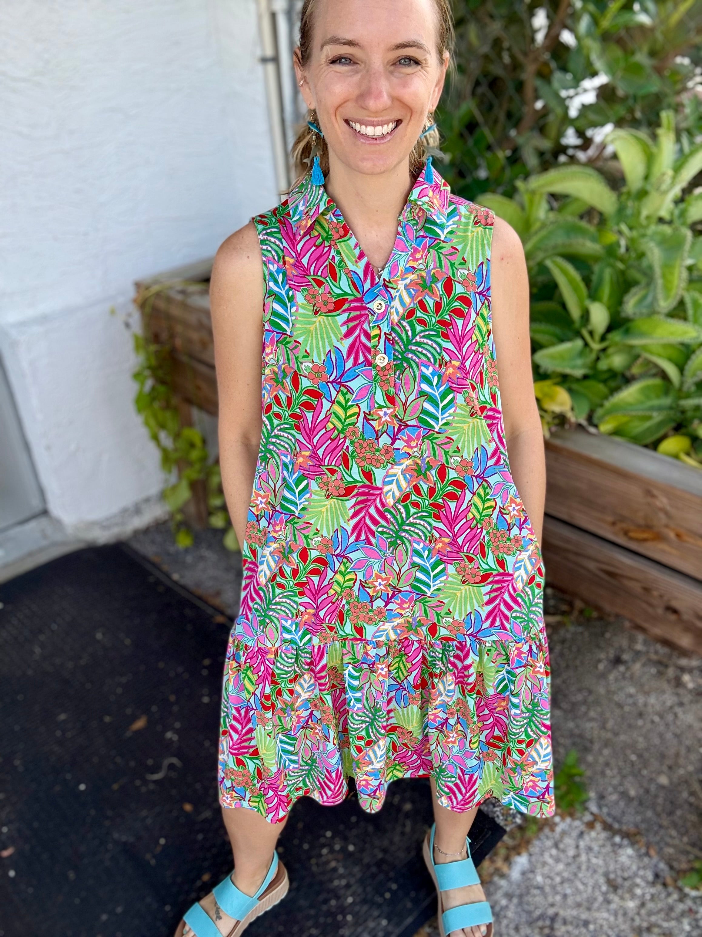 Dear Scarlett Coastal Dusk Summer Dress  Scarlet Macaw Resort Wear