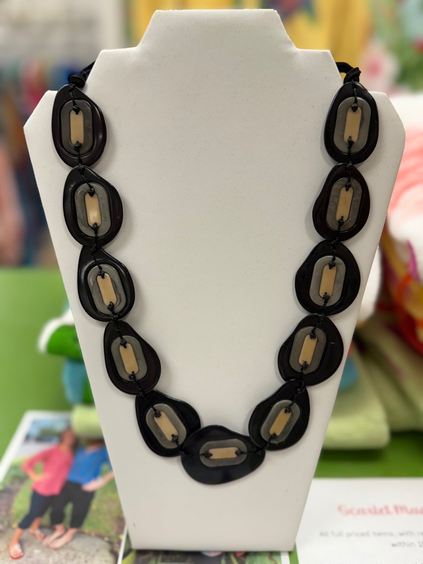 Tagua Yoli Necklace