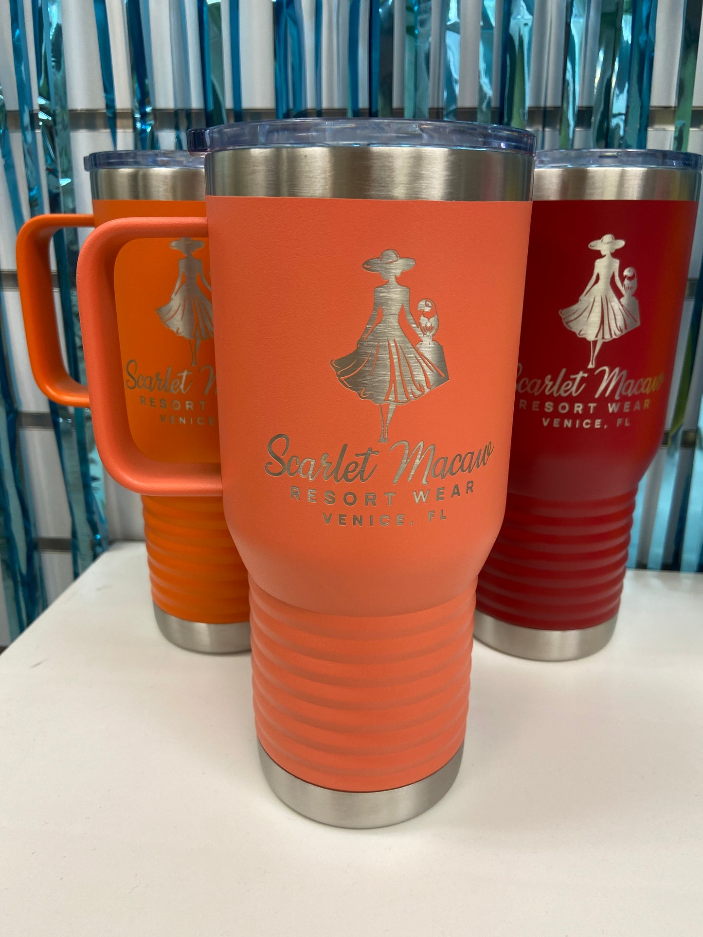 Scarlet Macaw 20 oz Tumbler Travel Mug