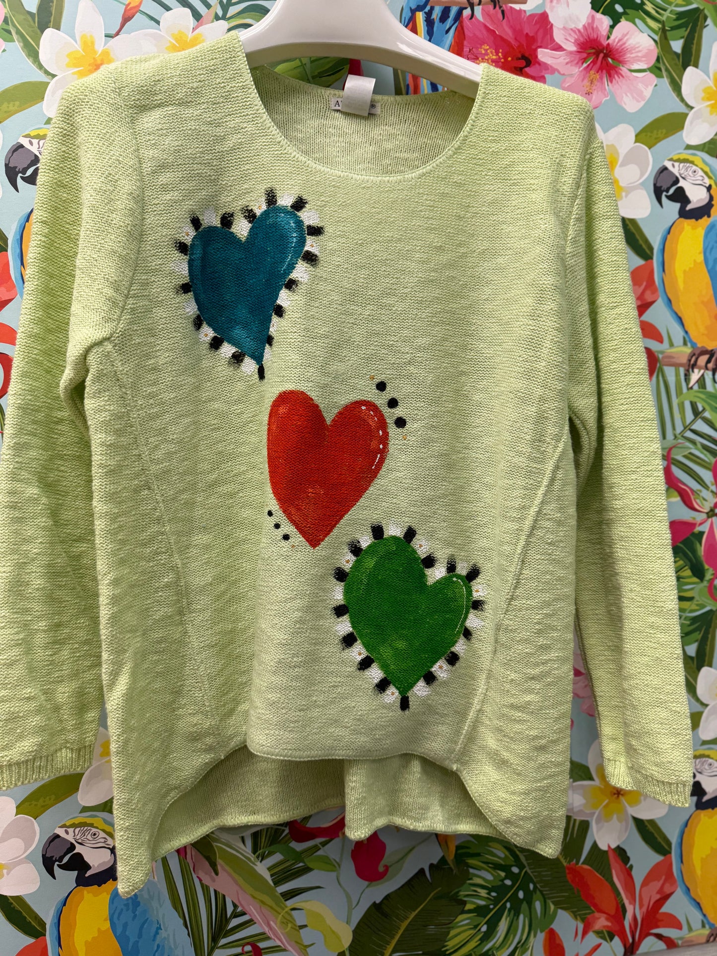MoMo Sweater - Happy Hearts