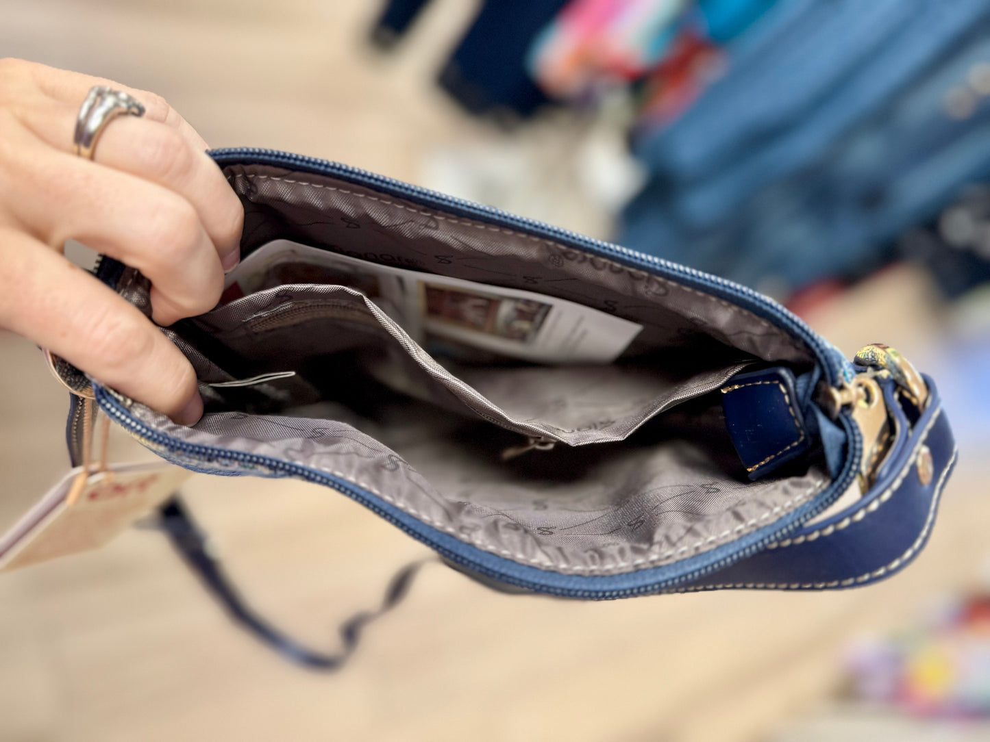 SignareArt XB02 Crossbody Bag