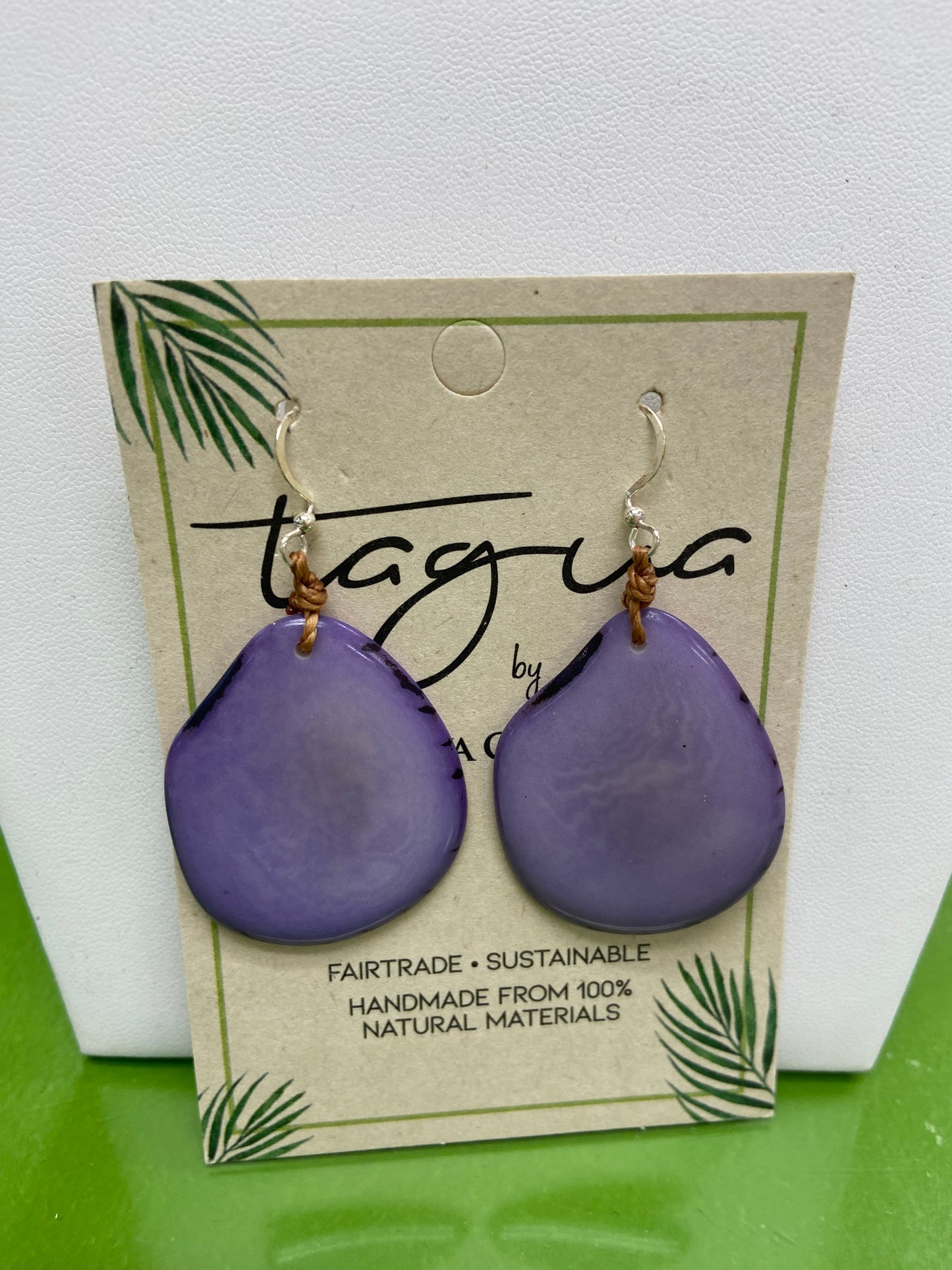 Tagua Amigas Earring