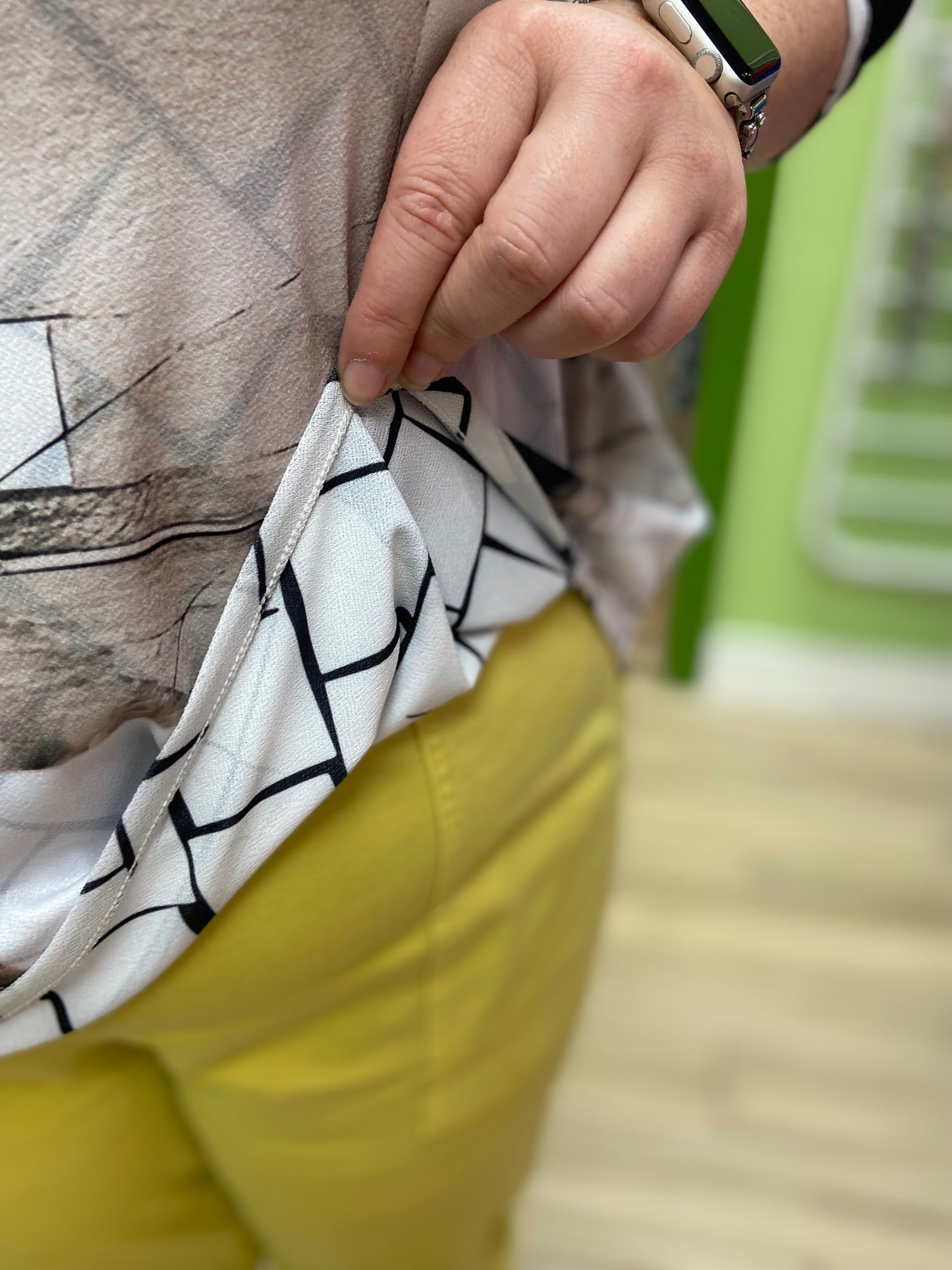 Lemon Grass Reversible 3/4 Top