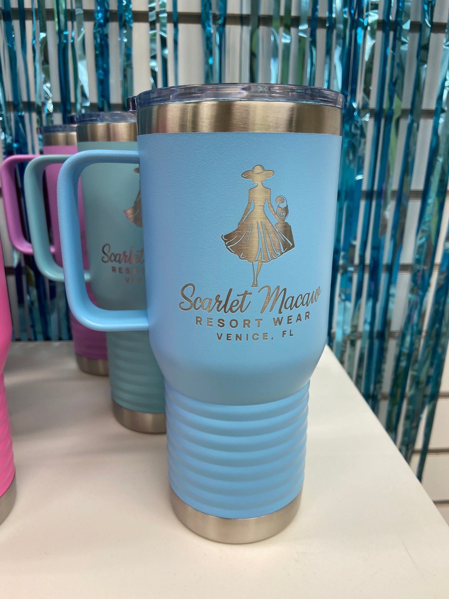 Scarlet Macaw 20 oz Tumbler Travel Mug