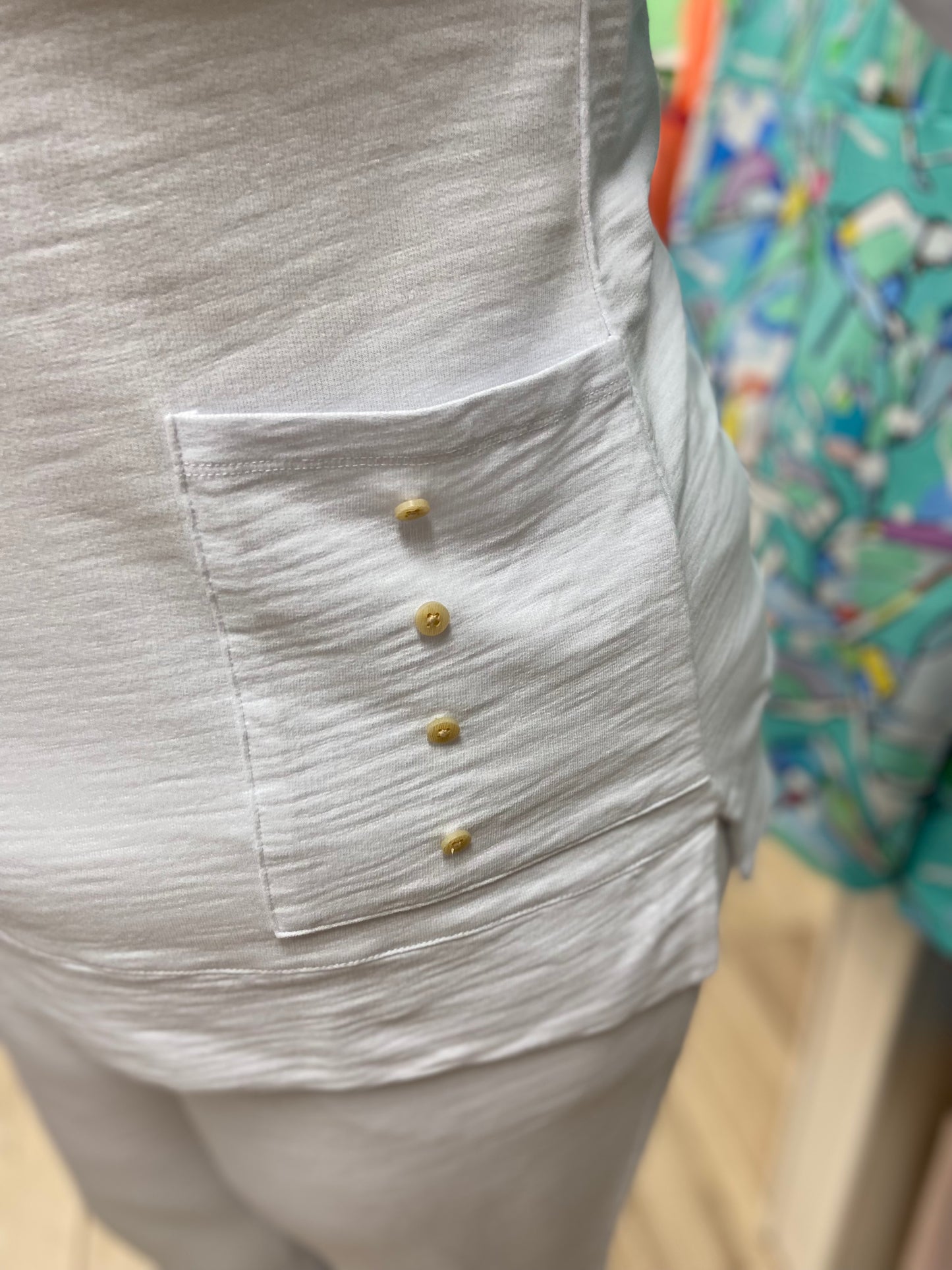 Wild Palms Inspired 25080 Pocket Top