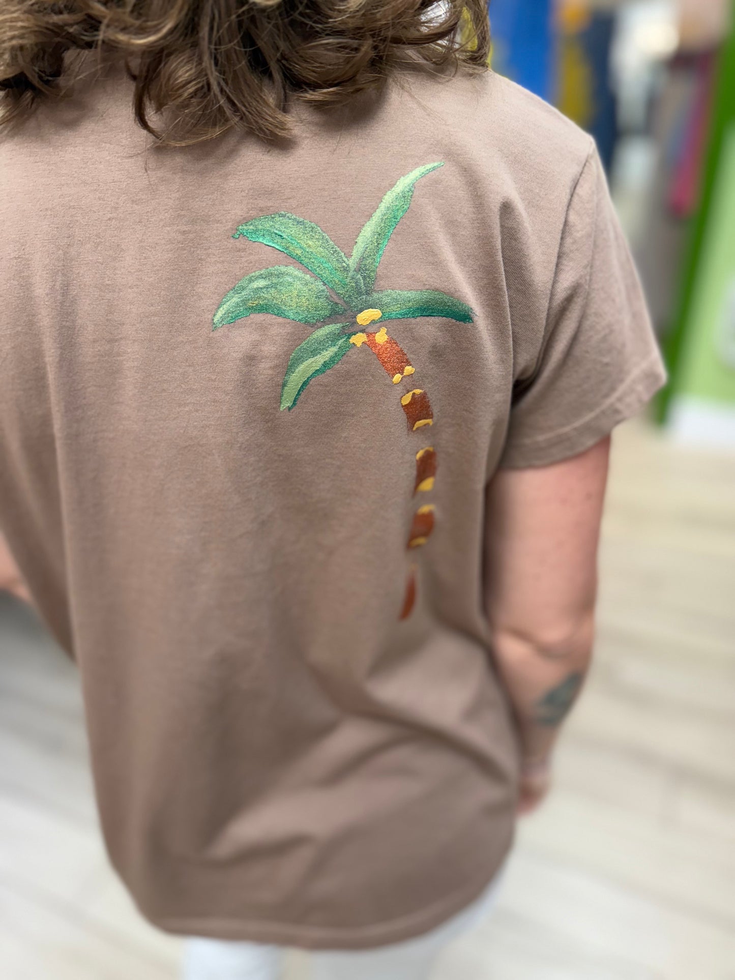 Peg Painted 8145 Triple Palms Top