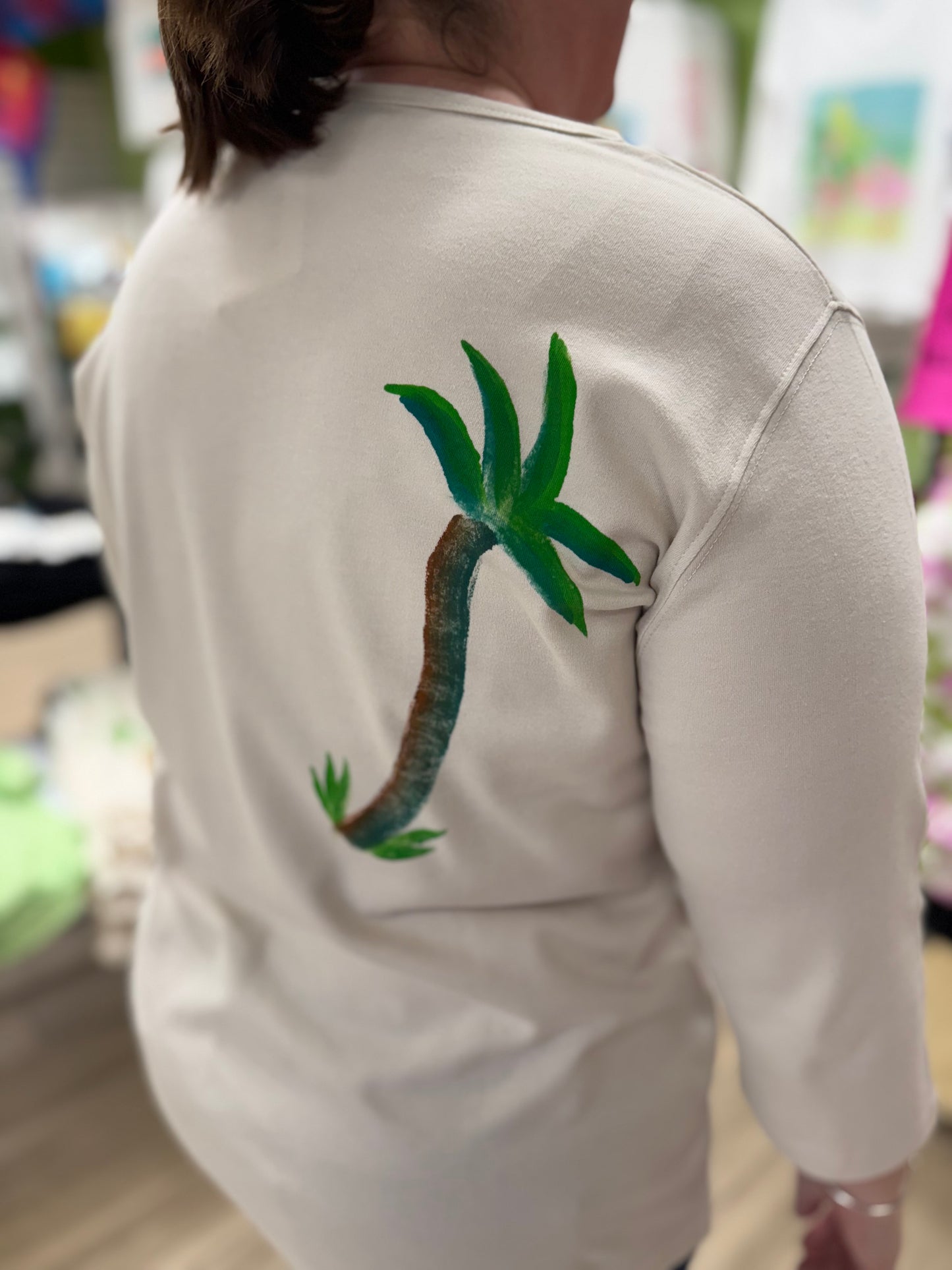 Peg Painted Sunny Palm Top