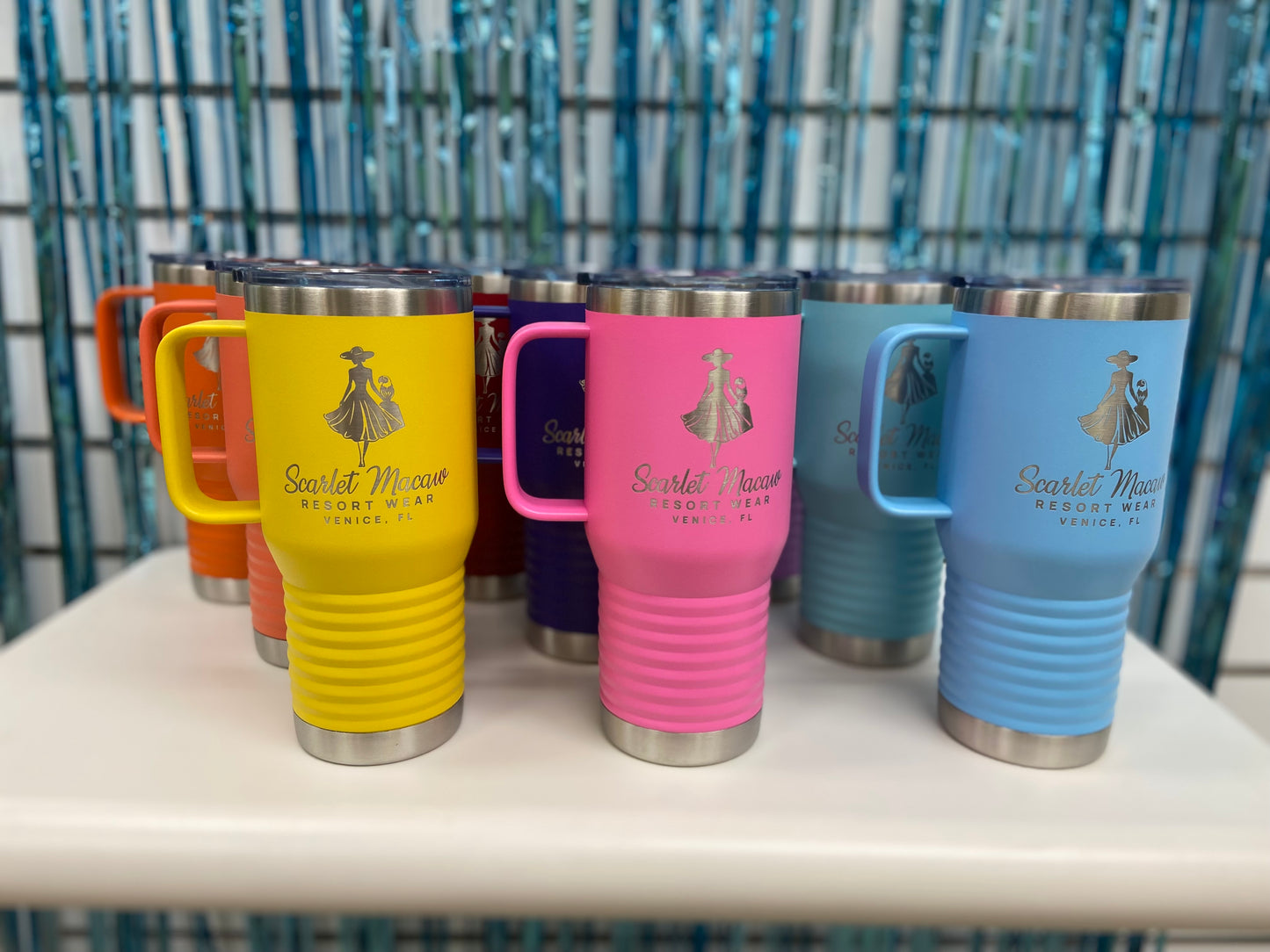 Scarlet Macaw 20 oz Tumbler Travel Mug