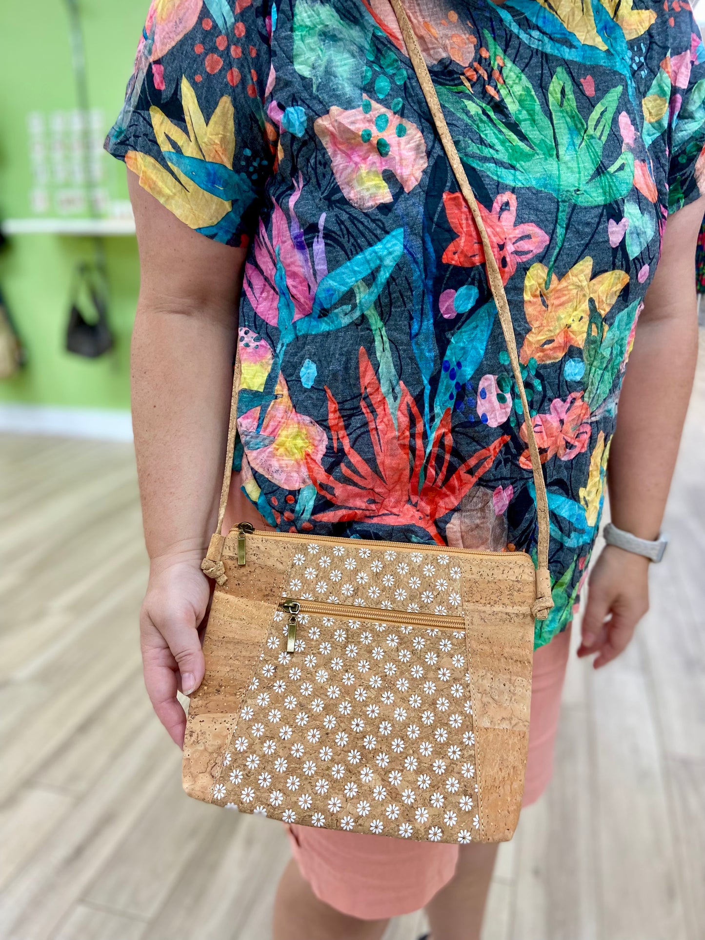 Meninas P258 Cork Floral Shoulder Bag