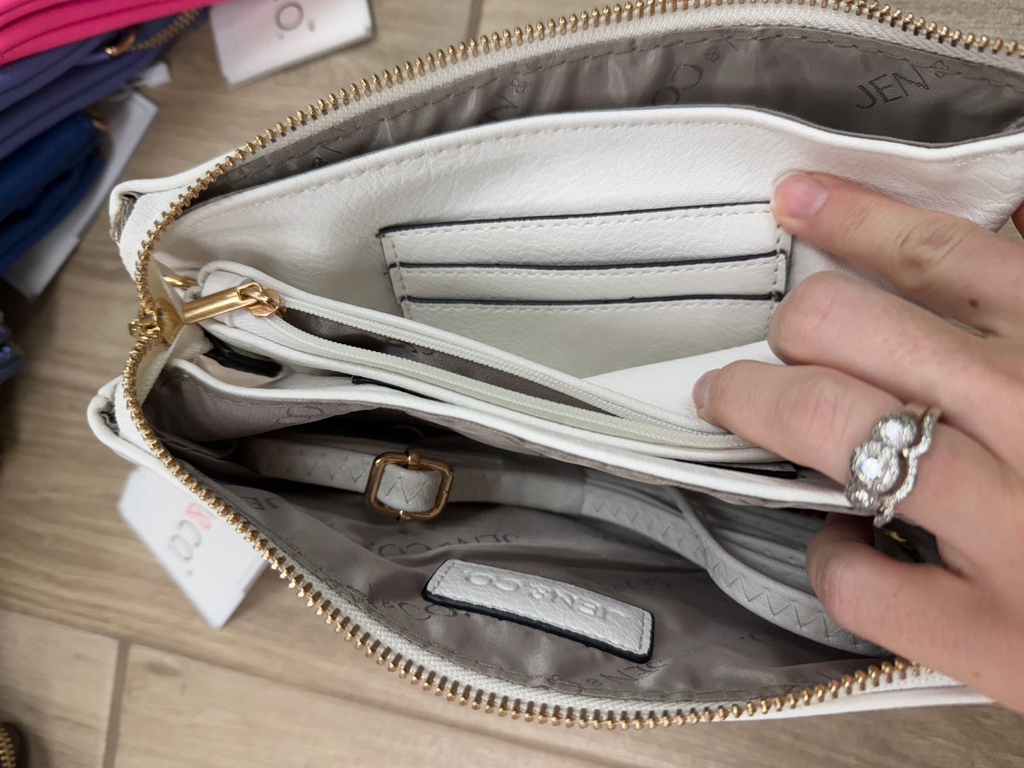 Jen & Co Riley Crossbody Bag