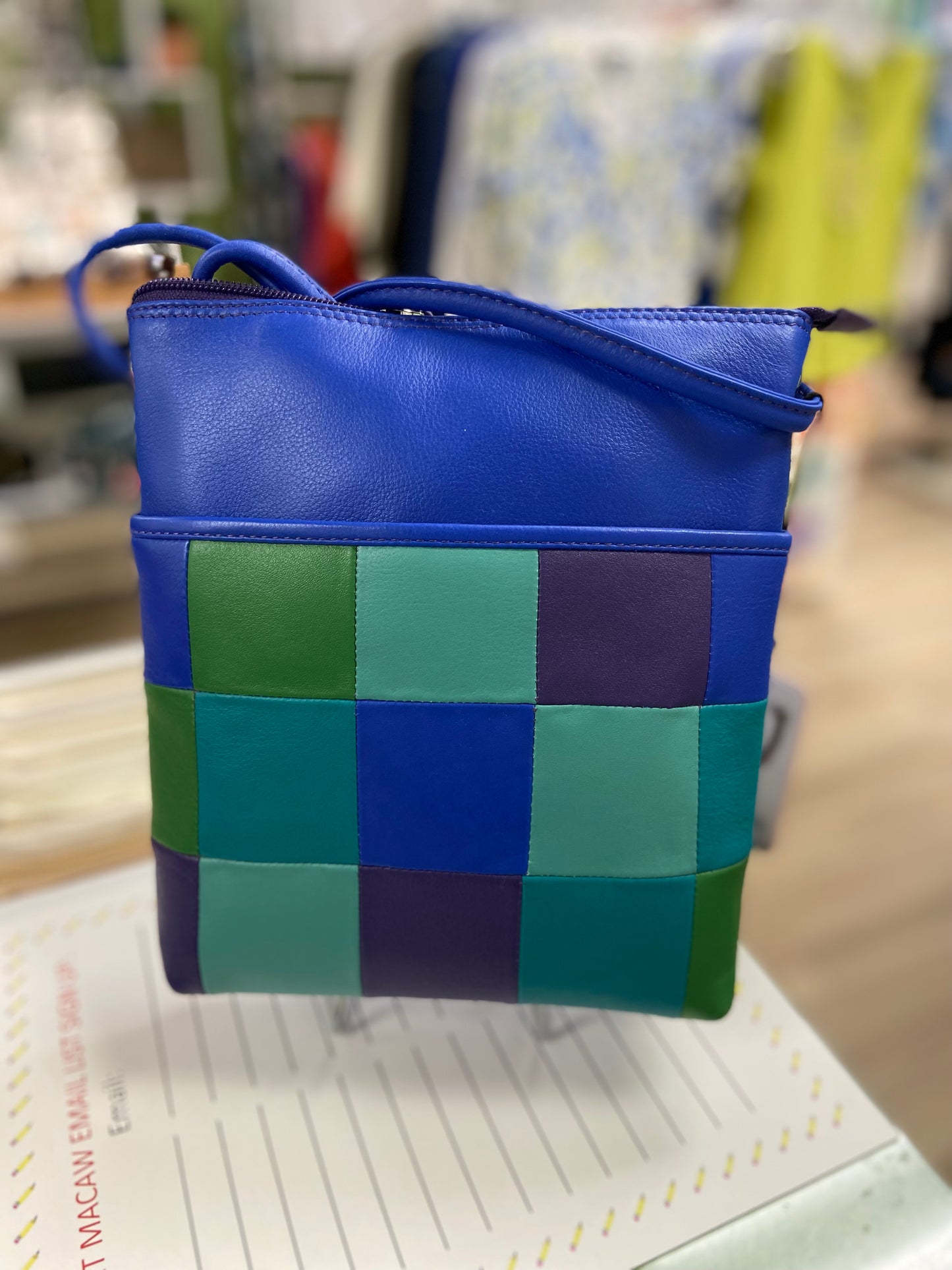 ILI 6668 Checkered Patch Crossbody Bag