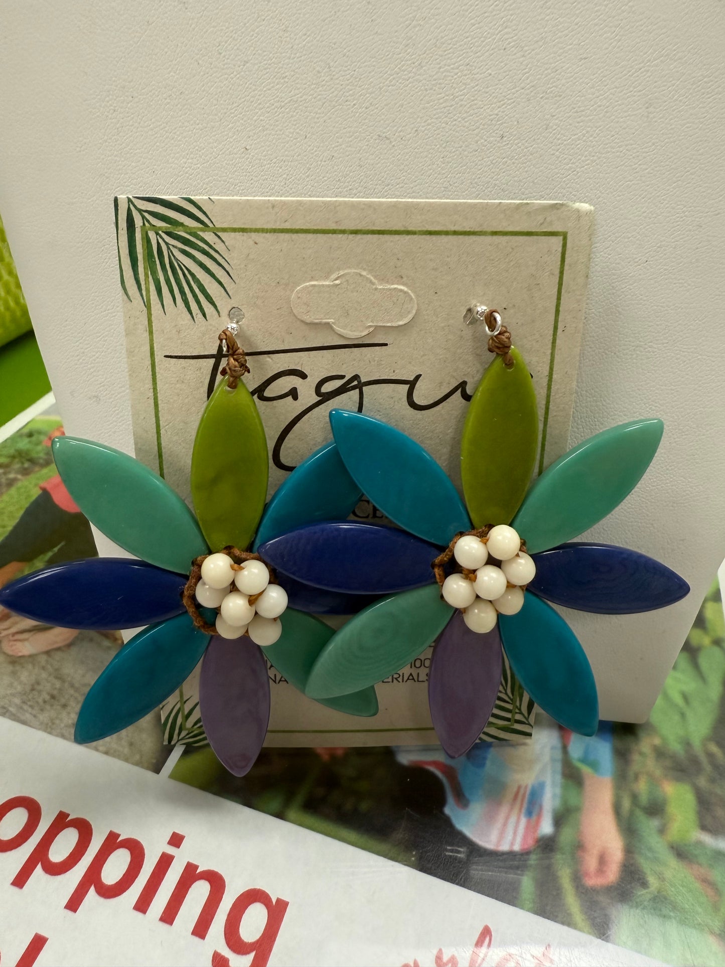 Tagua Vizcaya Flower Earring