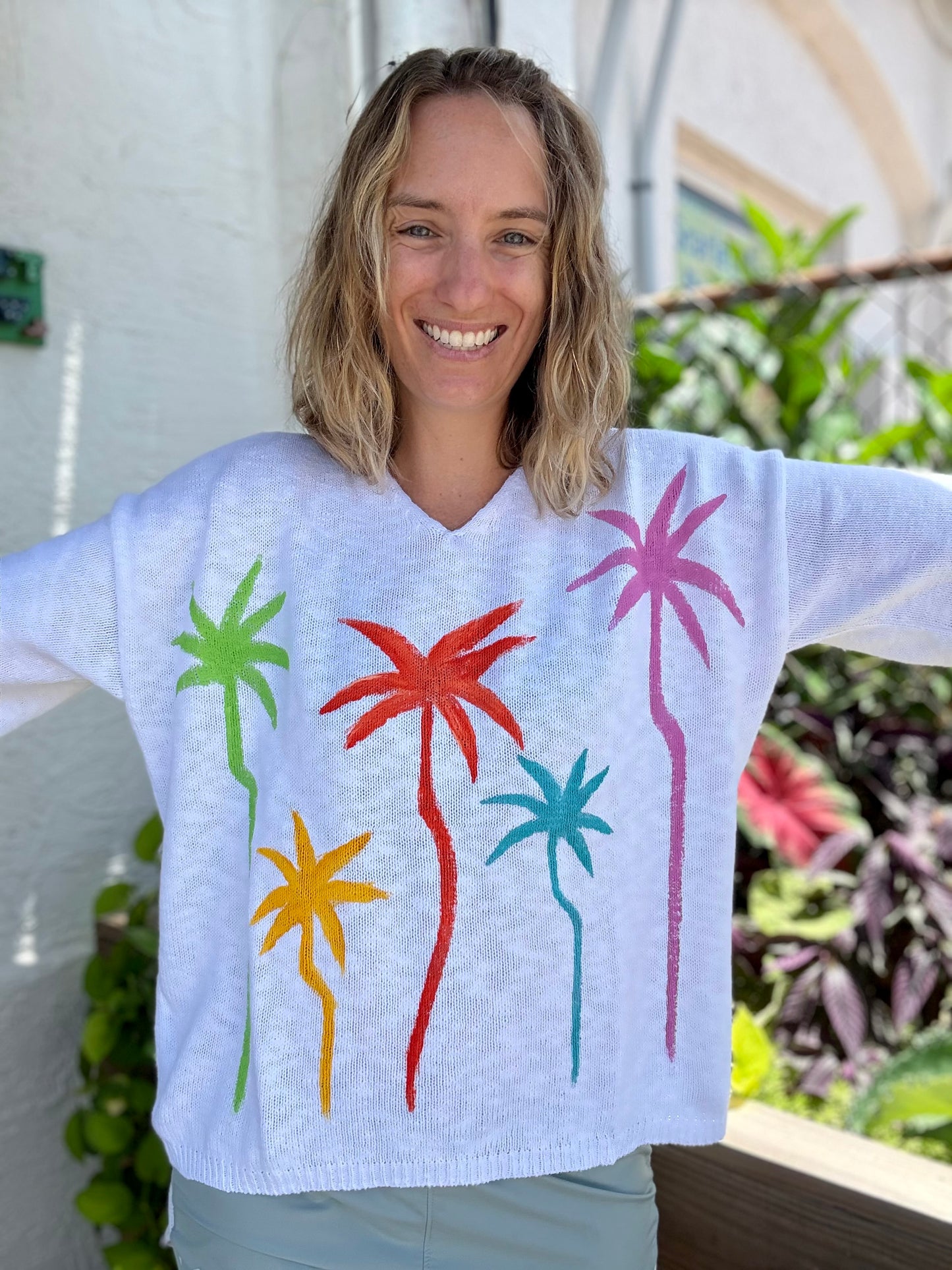 Peg Painted Sweater - 5 Bright Palms