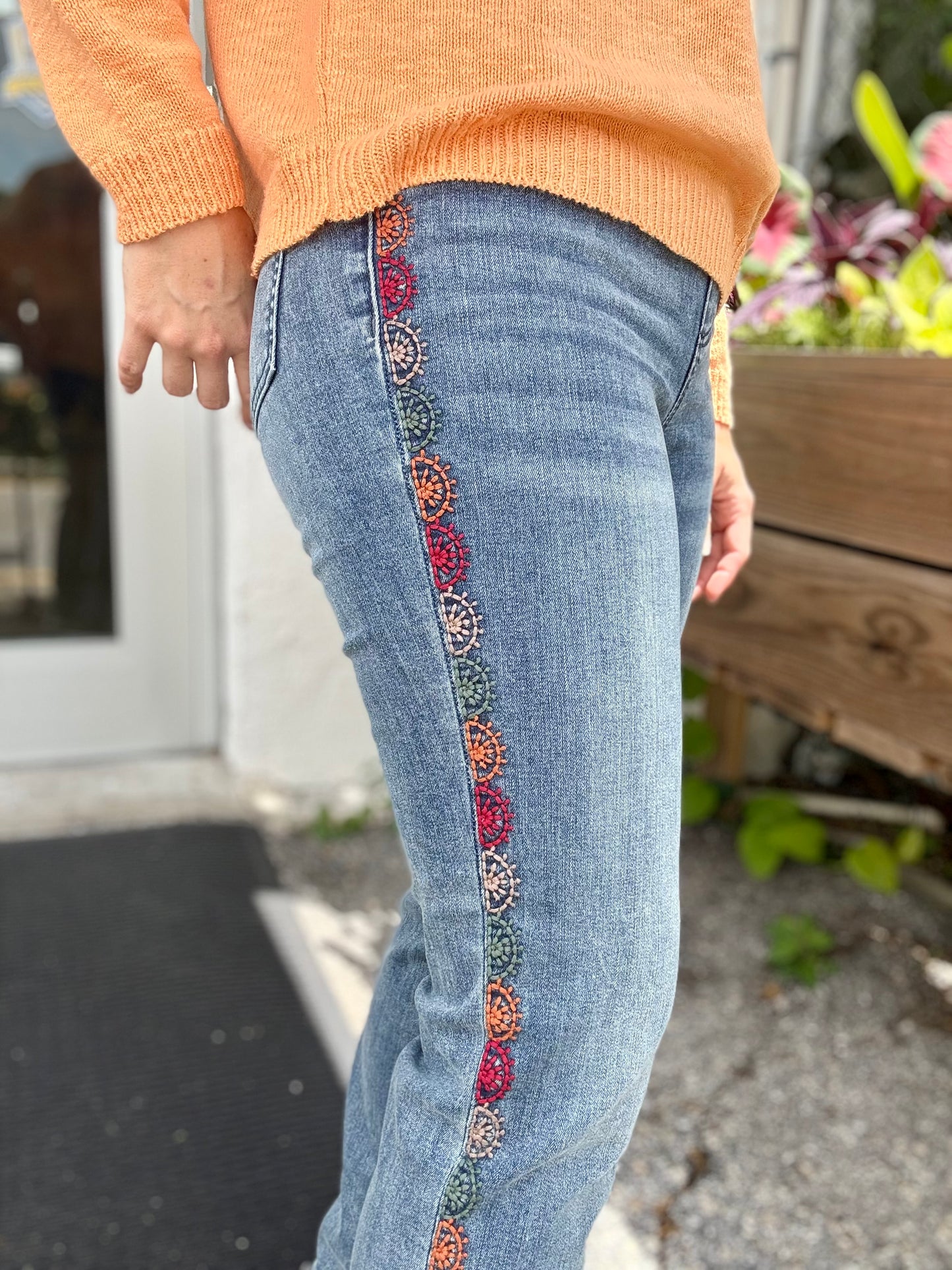 FDJ 2281669 Embroidered Jeans