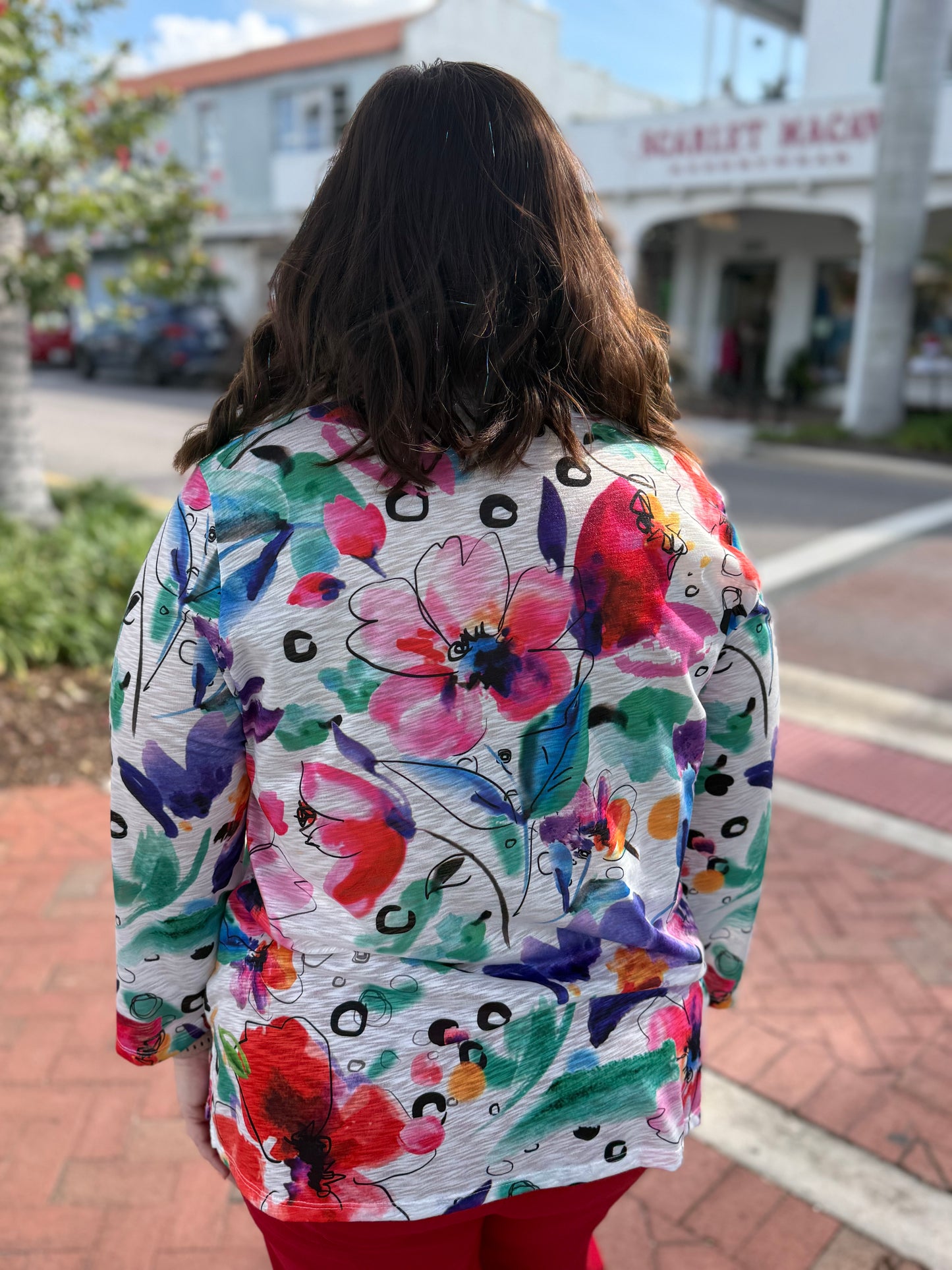 Jess & Jane 65 Print V-Neck Top