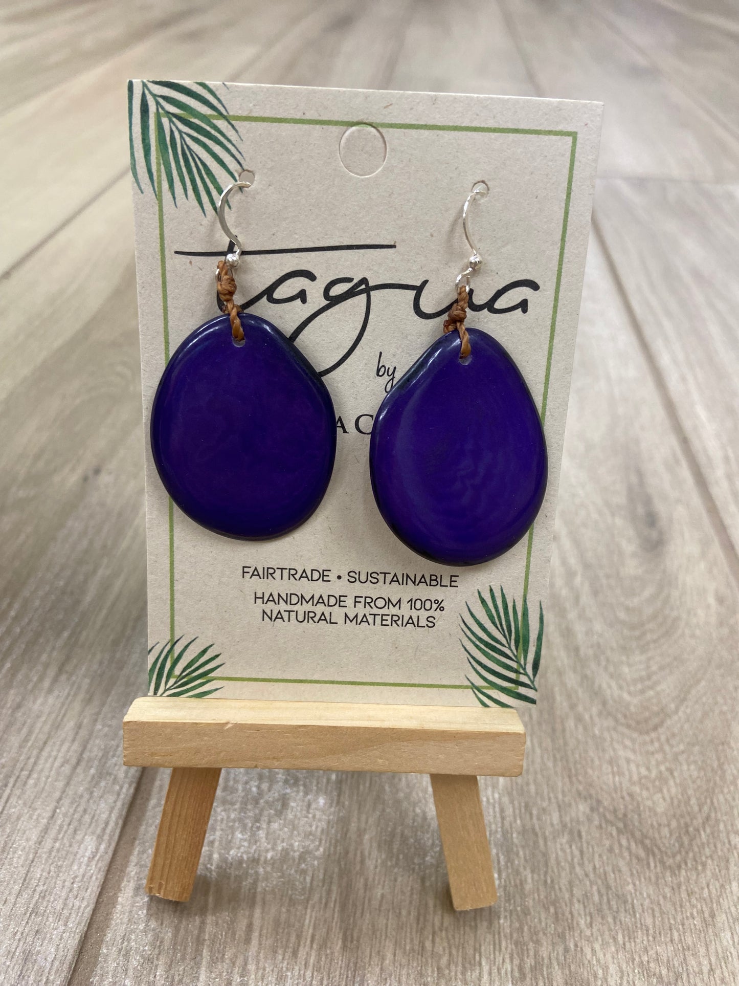 Tagua Amigas Earring