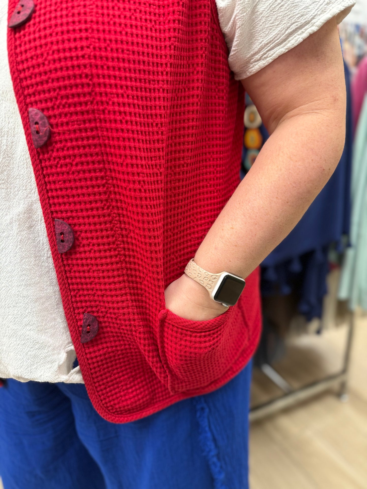 Focus C655 Red Waffle Vest