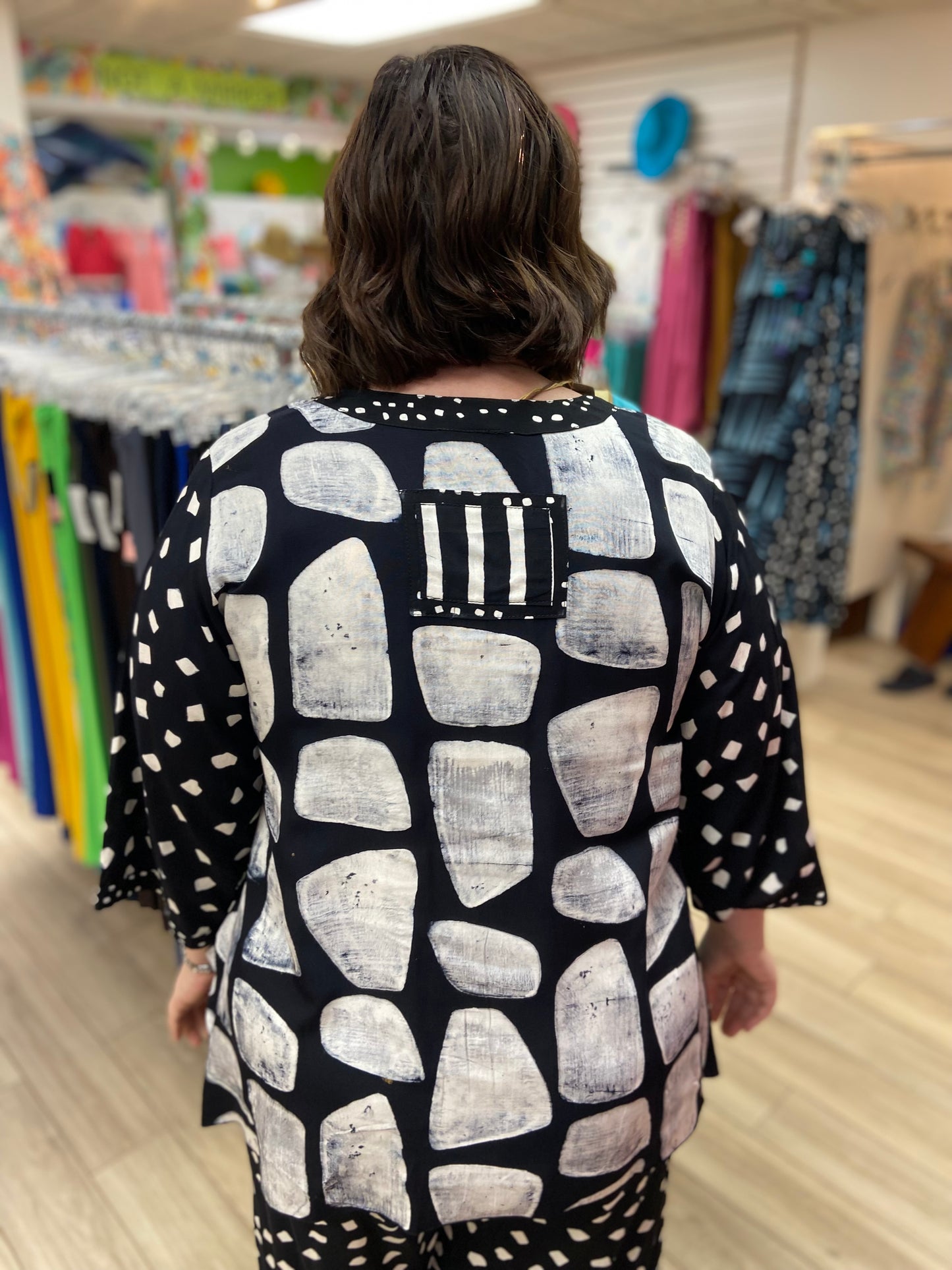 Iguana Hourglass Top