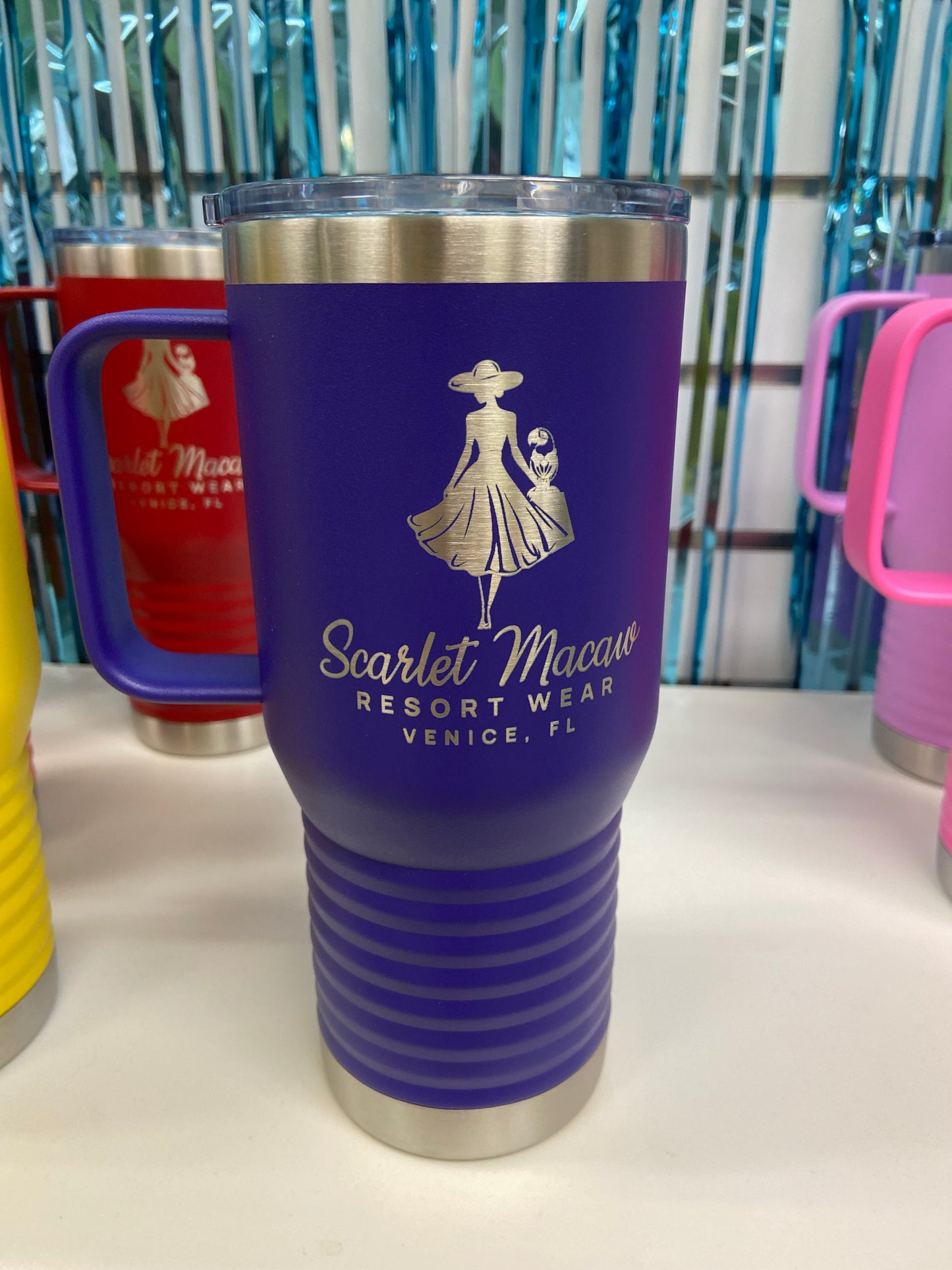 Scarlet Macaw 20 oz Tumbler Travel Mug