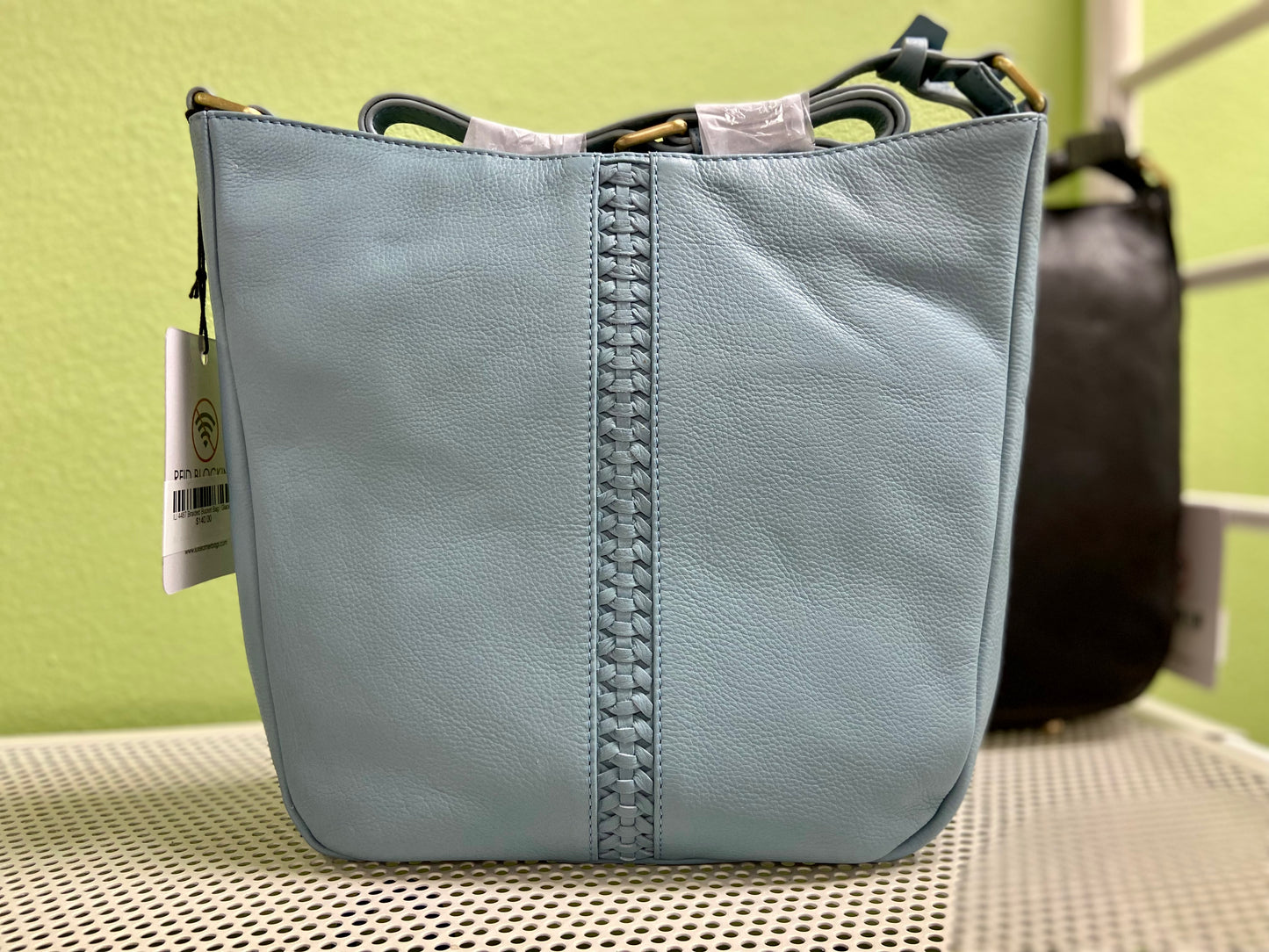 ILI 4487 Braided Bucket Bag