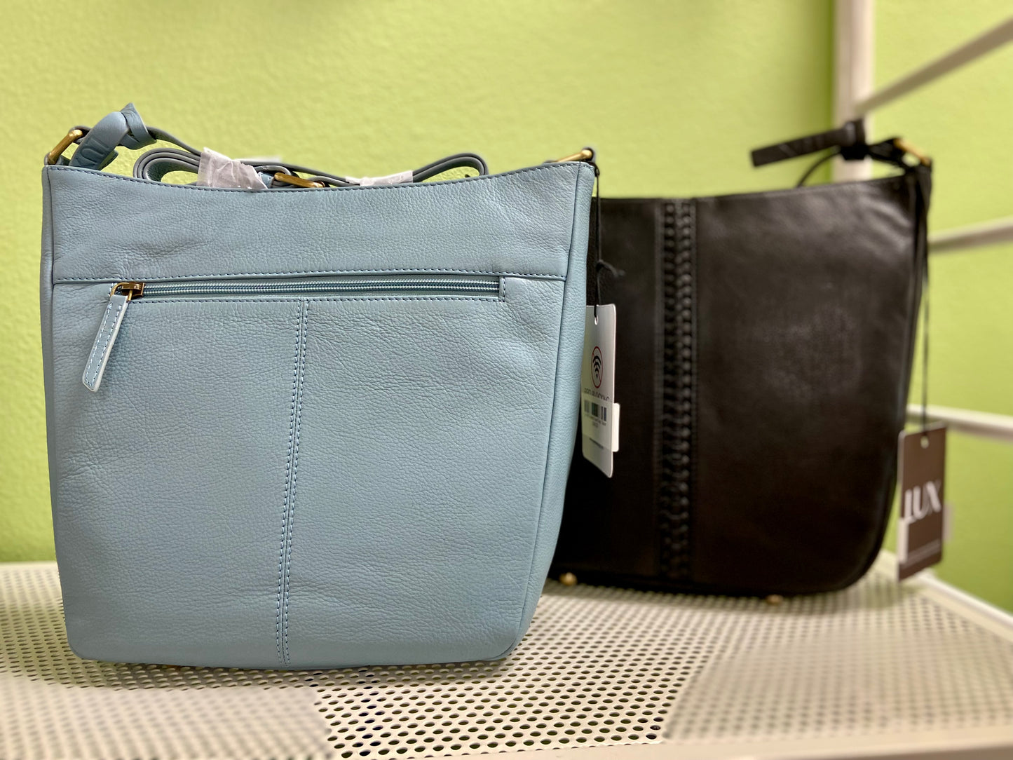 ILI 4487 Braided Bucket Bag