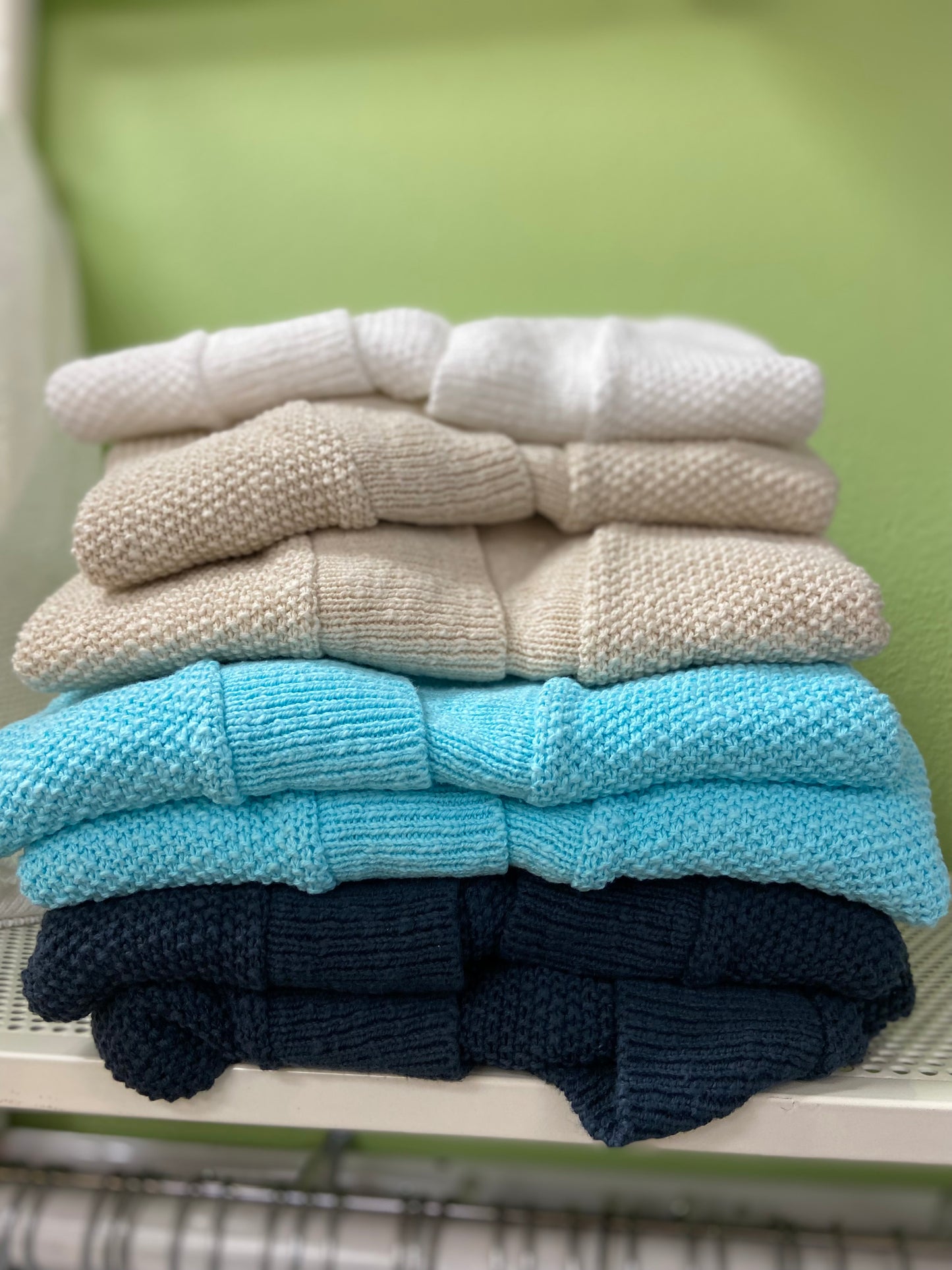 Avalin 9817 One Size Cardigan