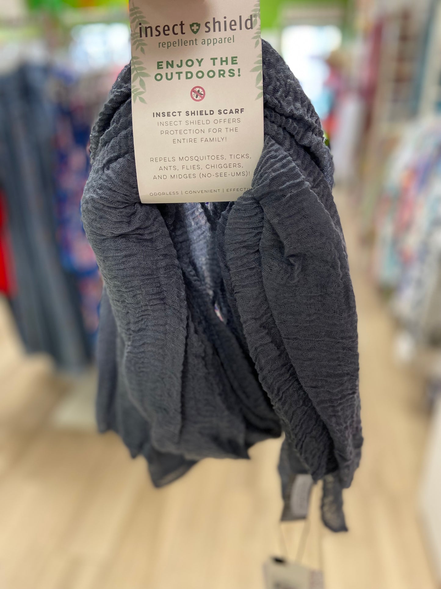 Hadley Wren Insect Shield Scarf