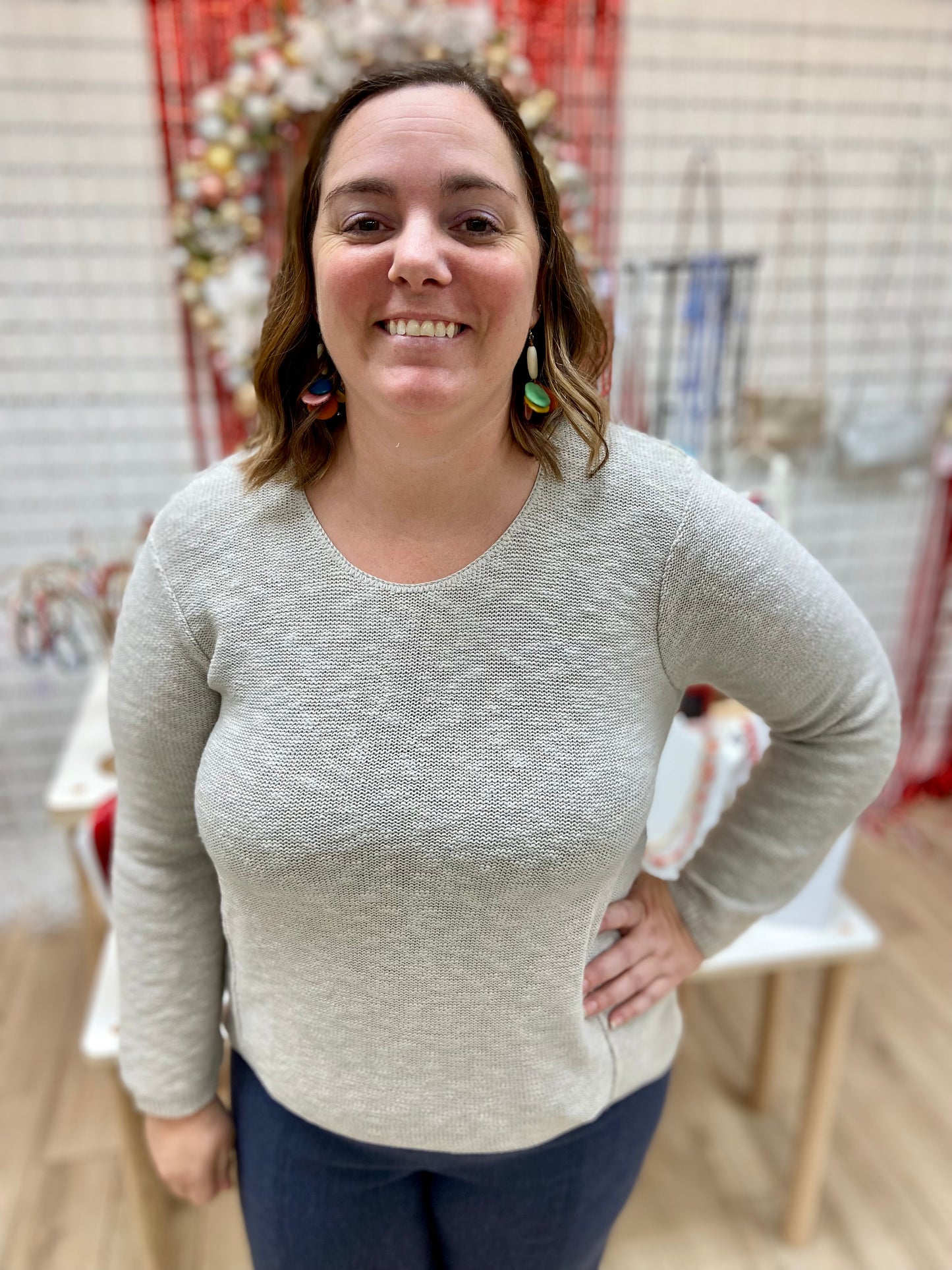 Avalin 8671 Hi-Lo Sweater