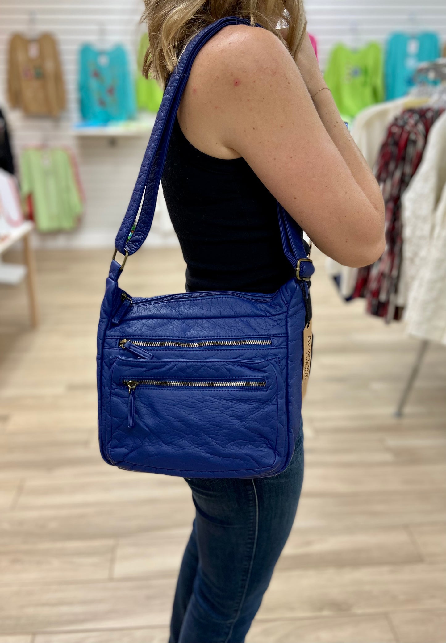 Ampere Elsa Crossbody Bag
