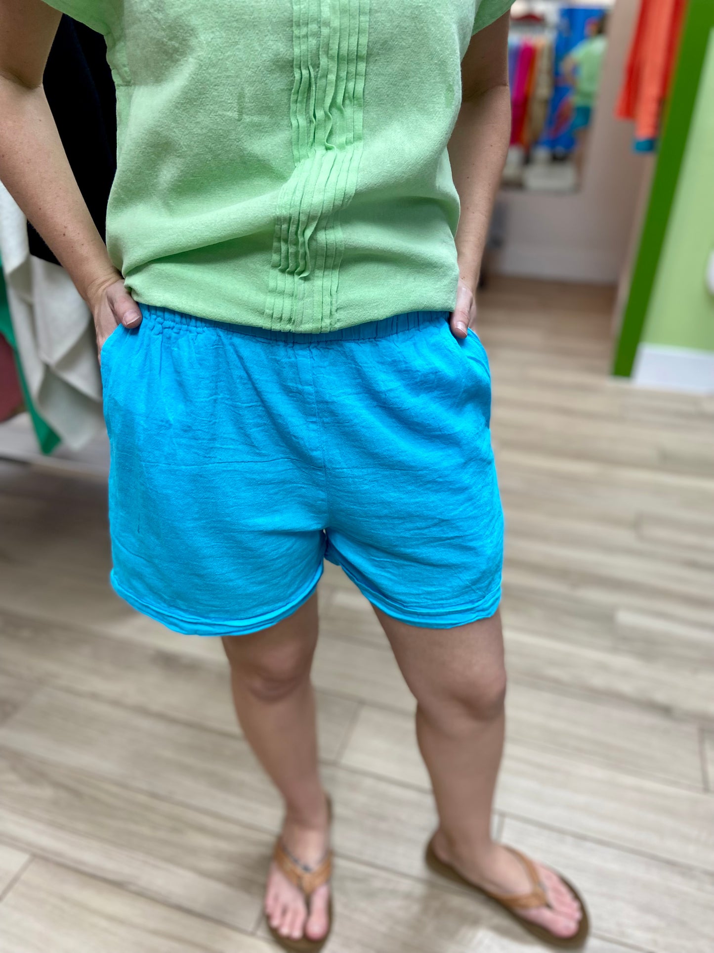 Maya Jones 0202 Shorts