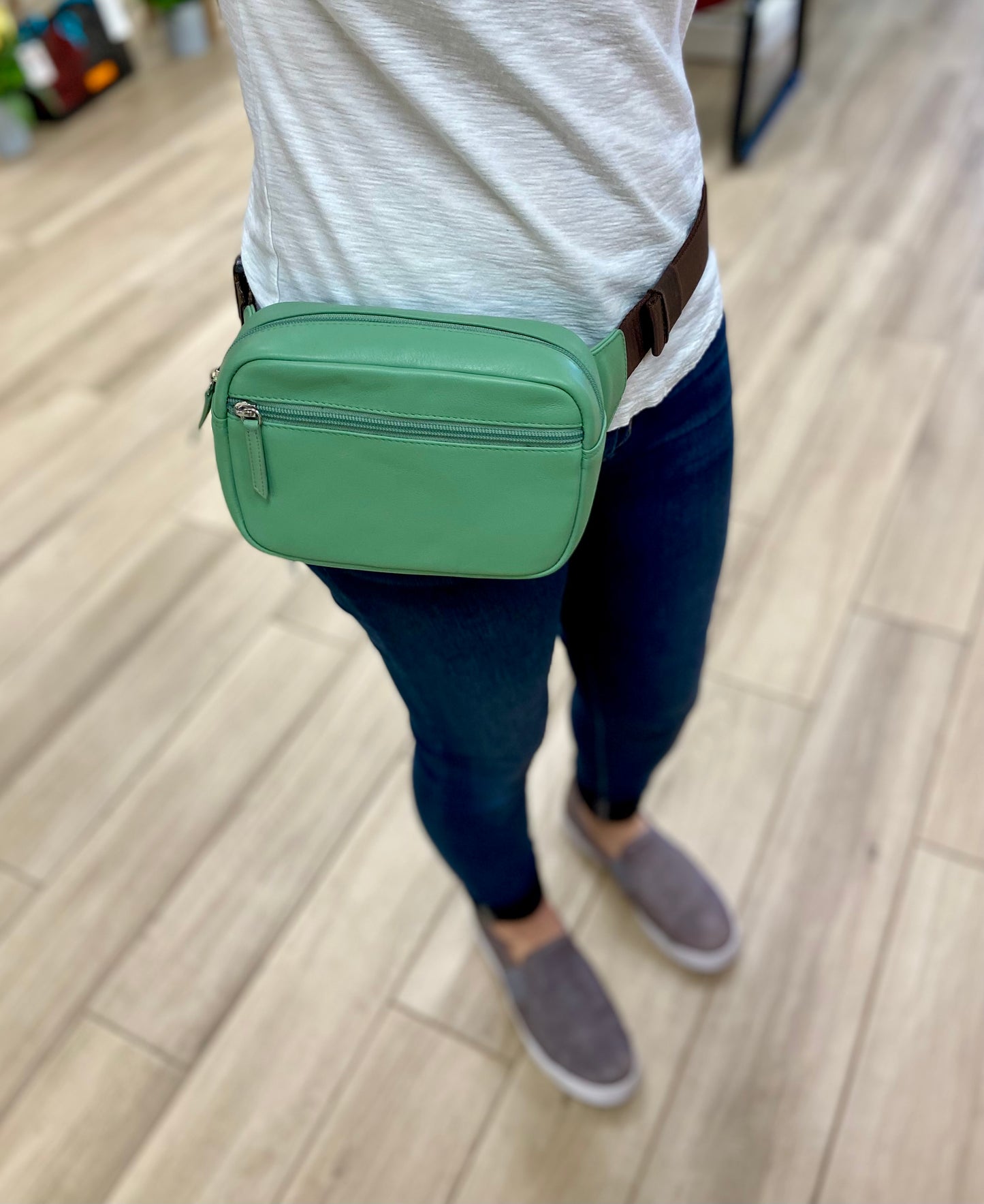 ILI 6243 Zip Belt Bag