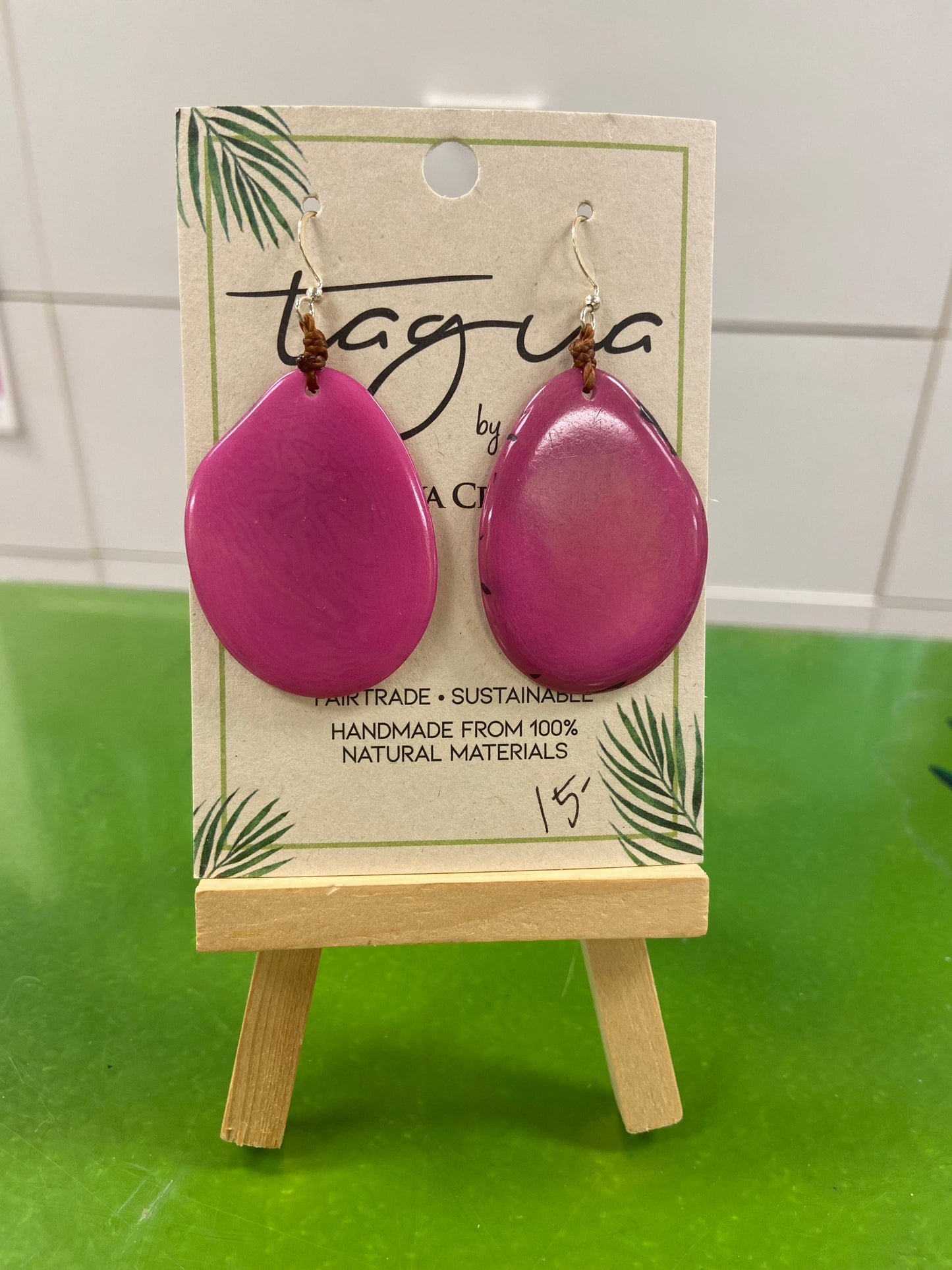 Tagua Amigas Earring