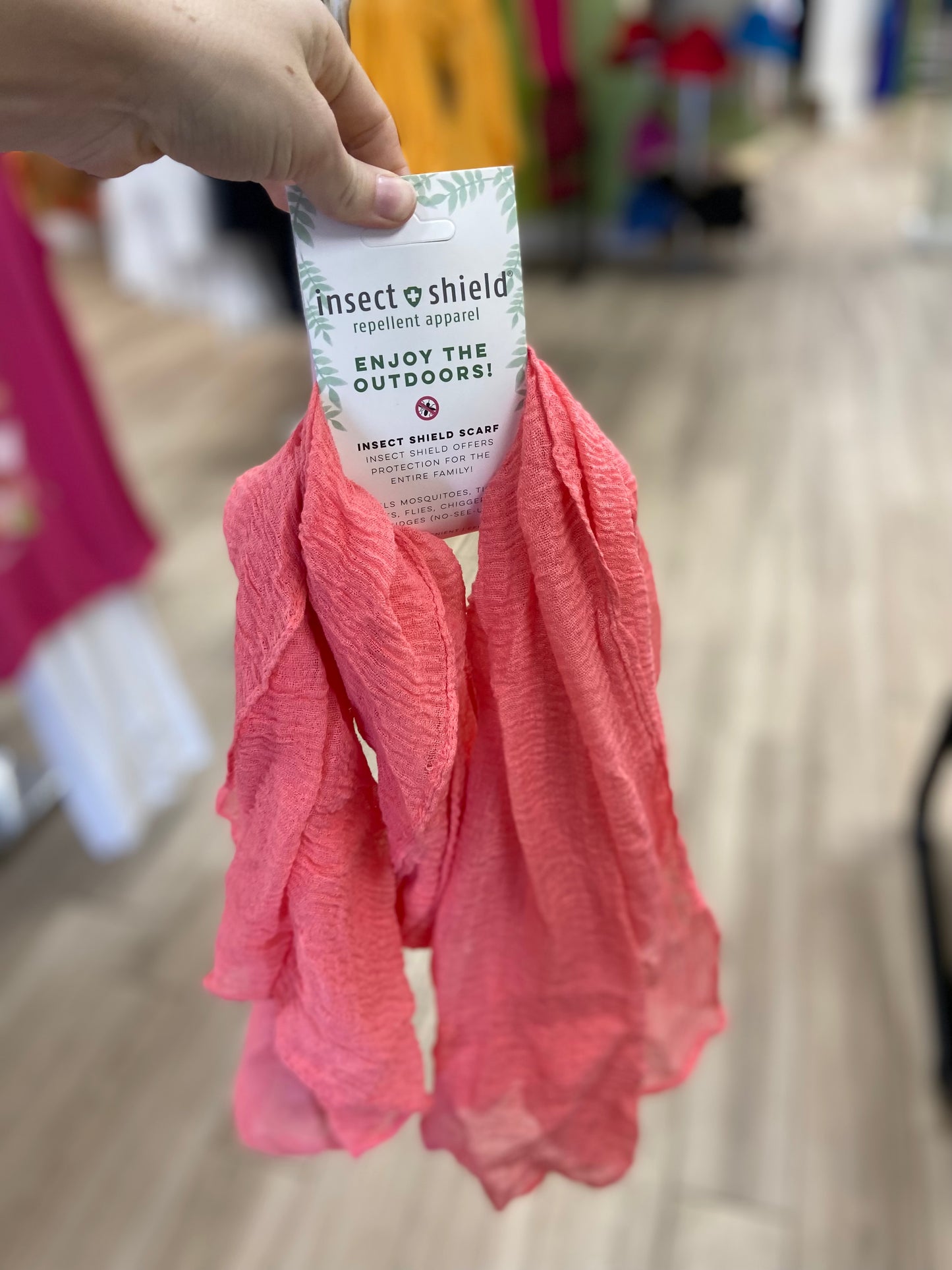 Hadley Wren Insect Shield Scarf