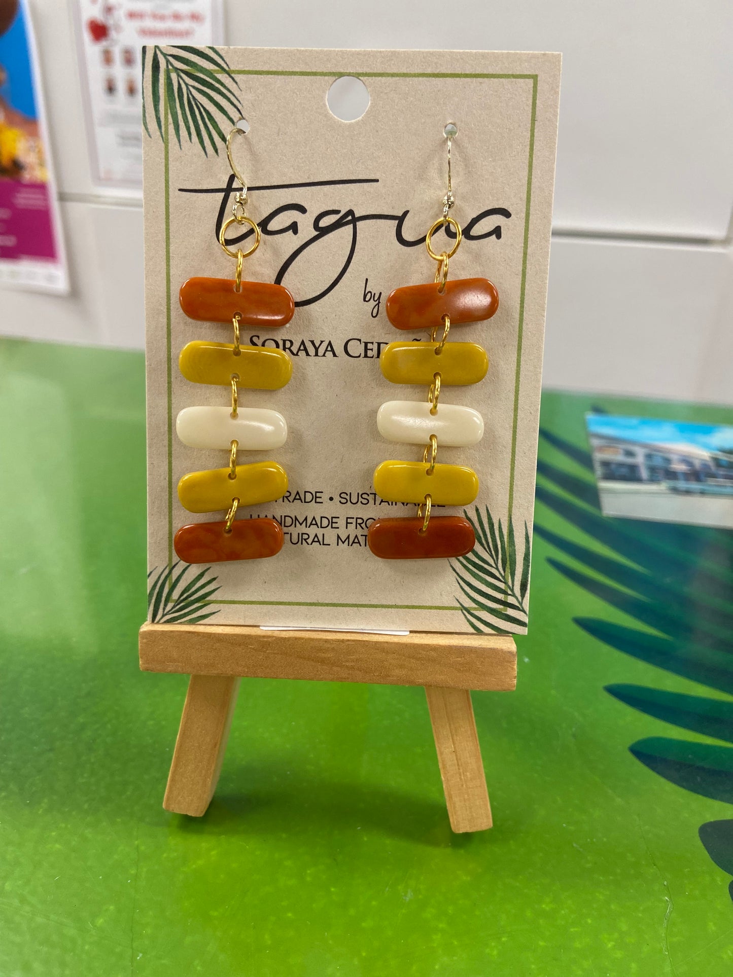 Tagua Fiorella Earring