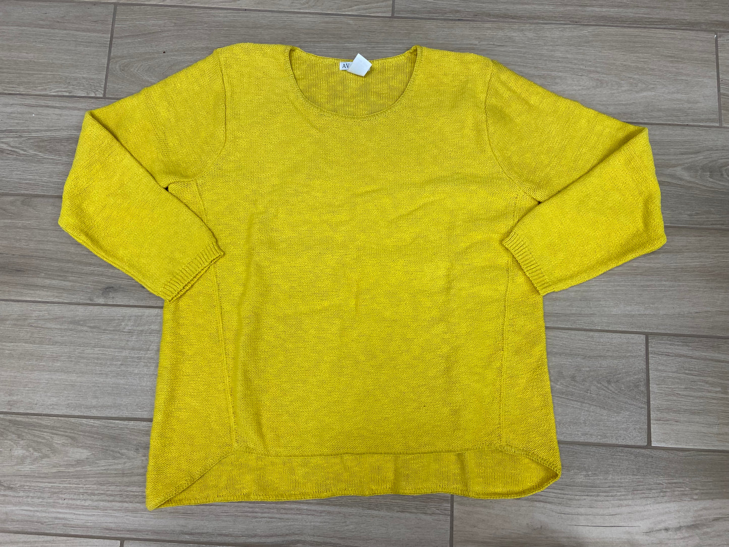 Avalin 8671 Hi-Lo Sweater
