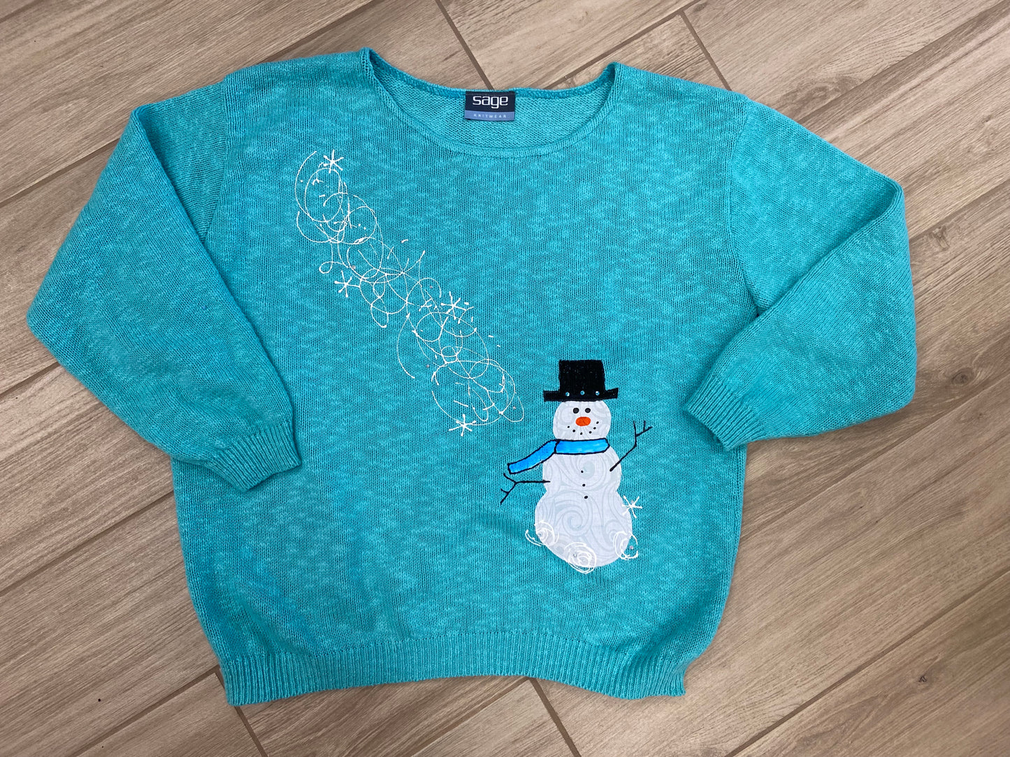 MoMo Sweater - Frosty