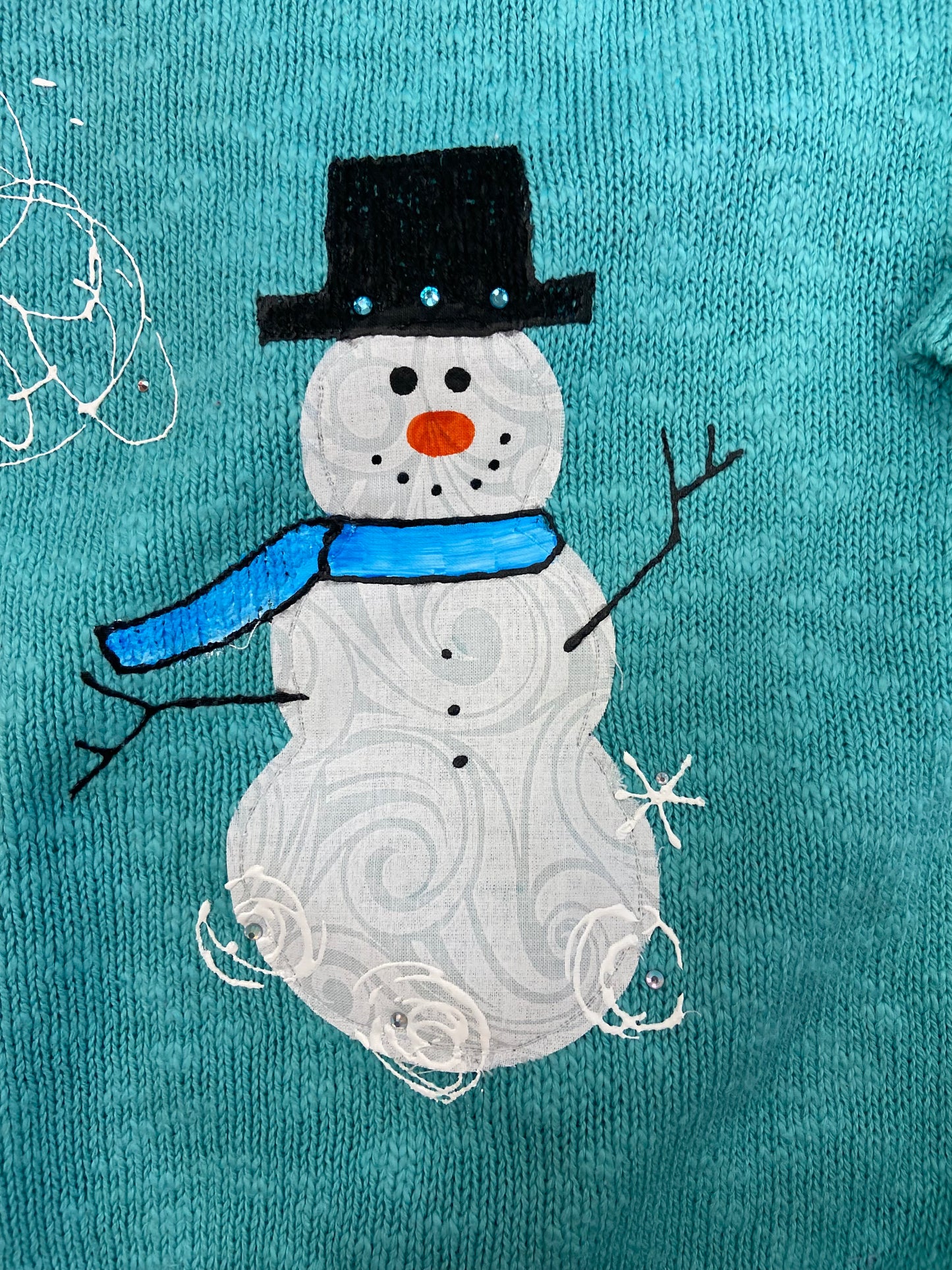 MoMo Sweater - Frosty