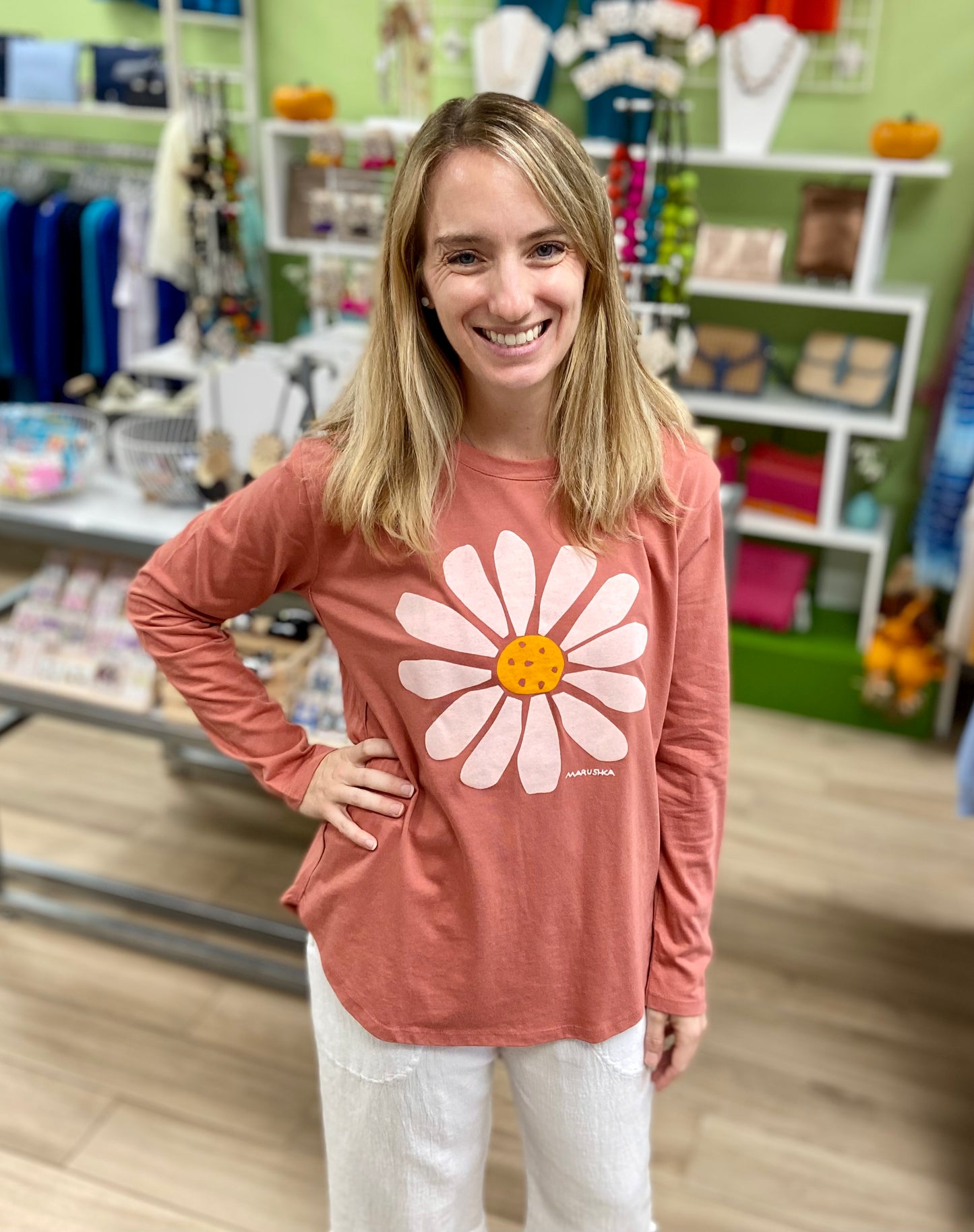 Marushka HLL Hi-Lo Daisy Tee