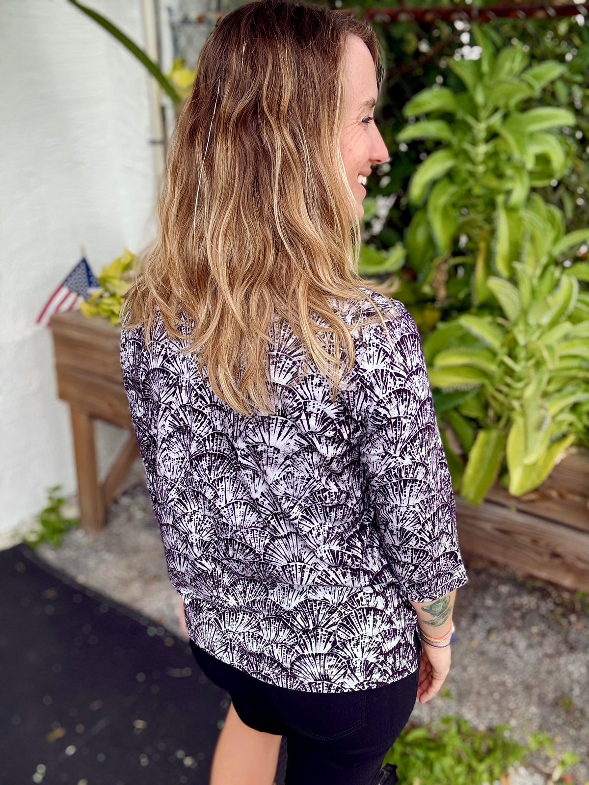 Rum Reggae Batik 3/4 Sleeve Top