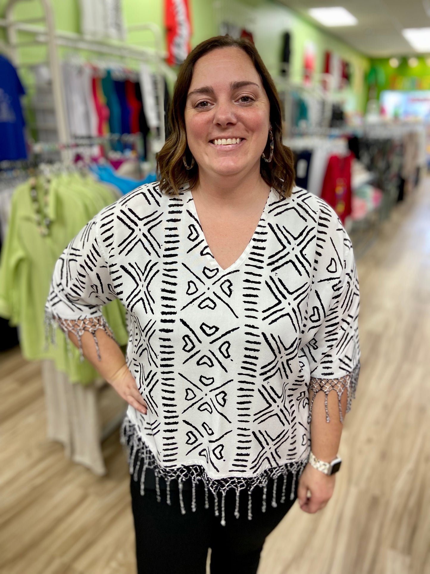 Dairi 2340V One Size Fringe Top