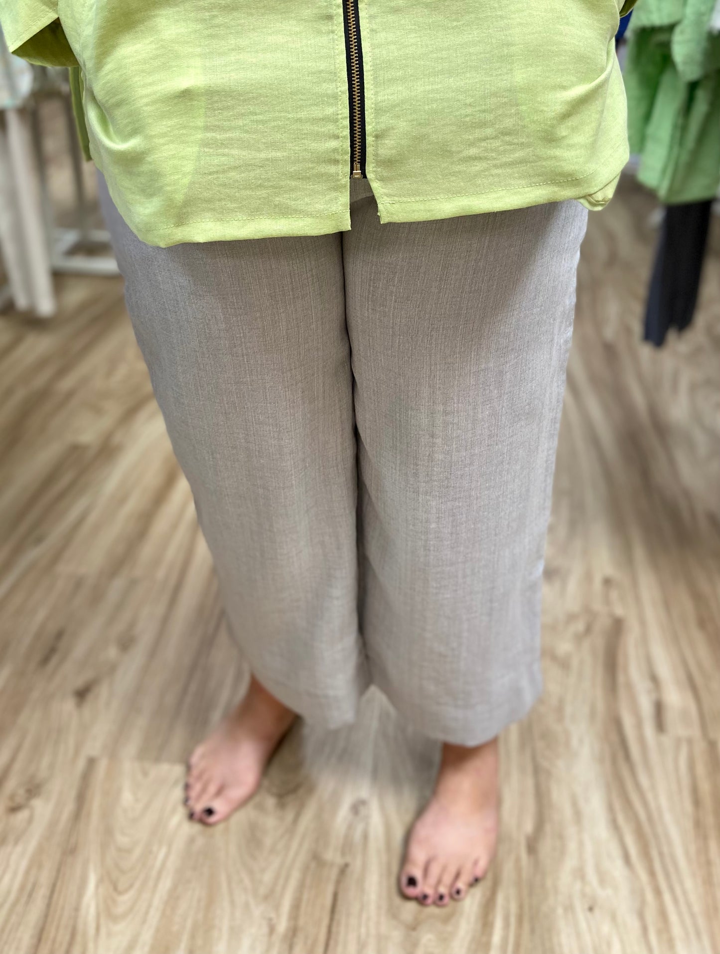 Fridaze AAPT05 Linen Crop Capri