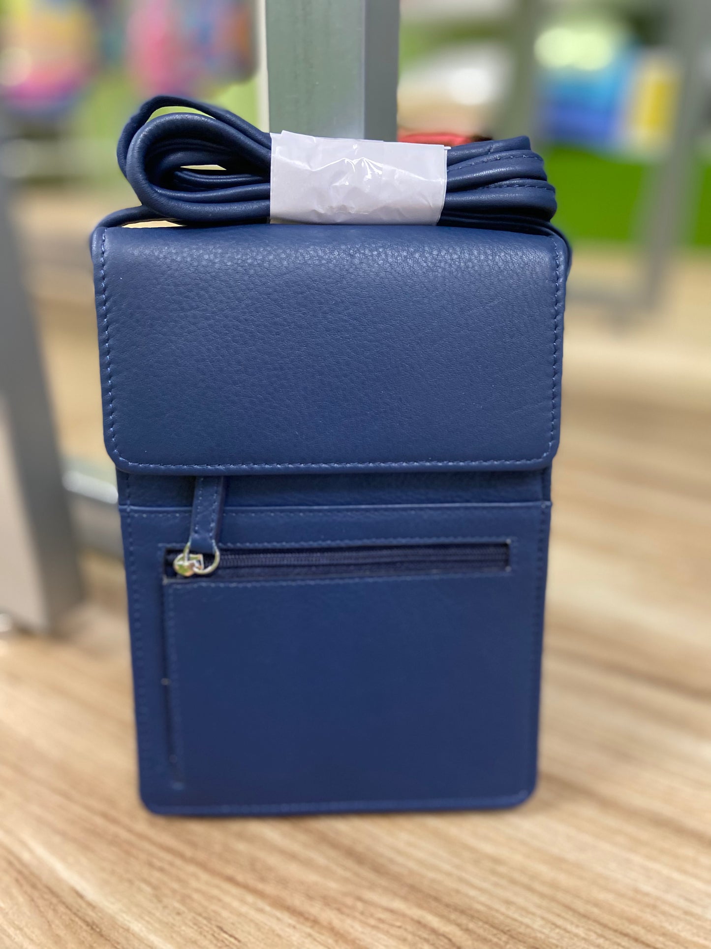 ILI 6824 RFID Organizer Bag