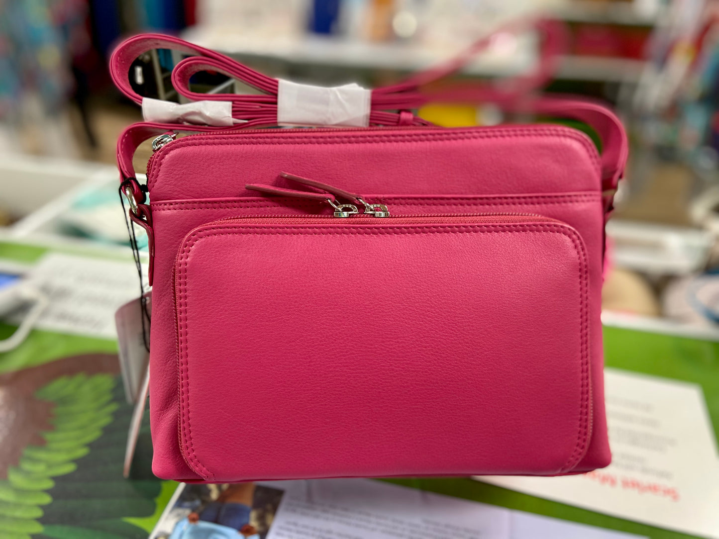 ILI 6333 RFID Leather Organizer Bag