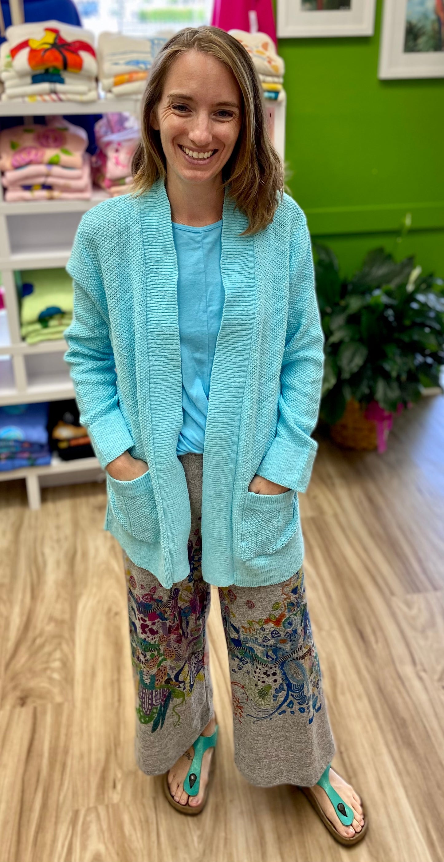 Avalin 9817 One Size Cardigan
