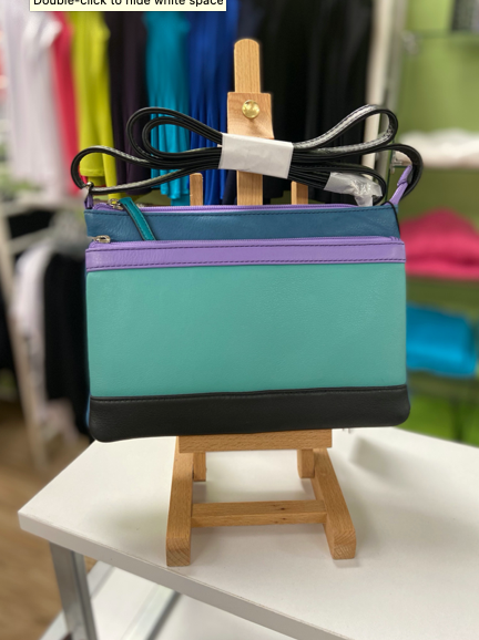 ILI 6028 Front Pocket Bag